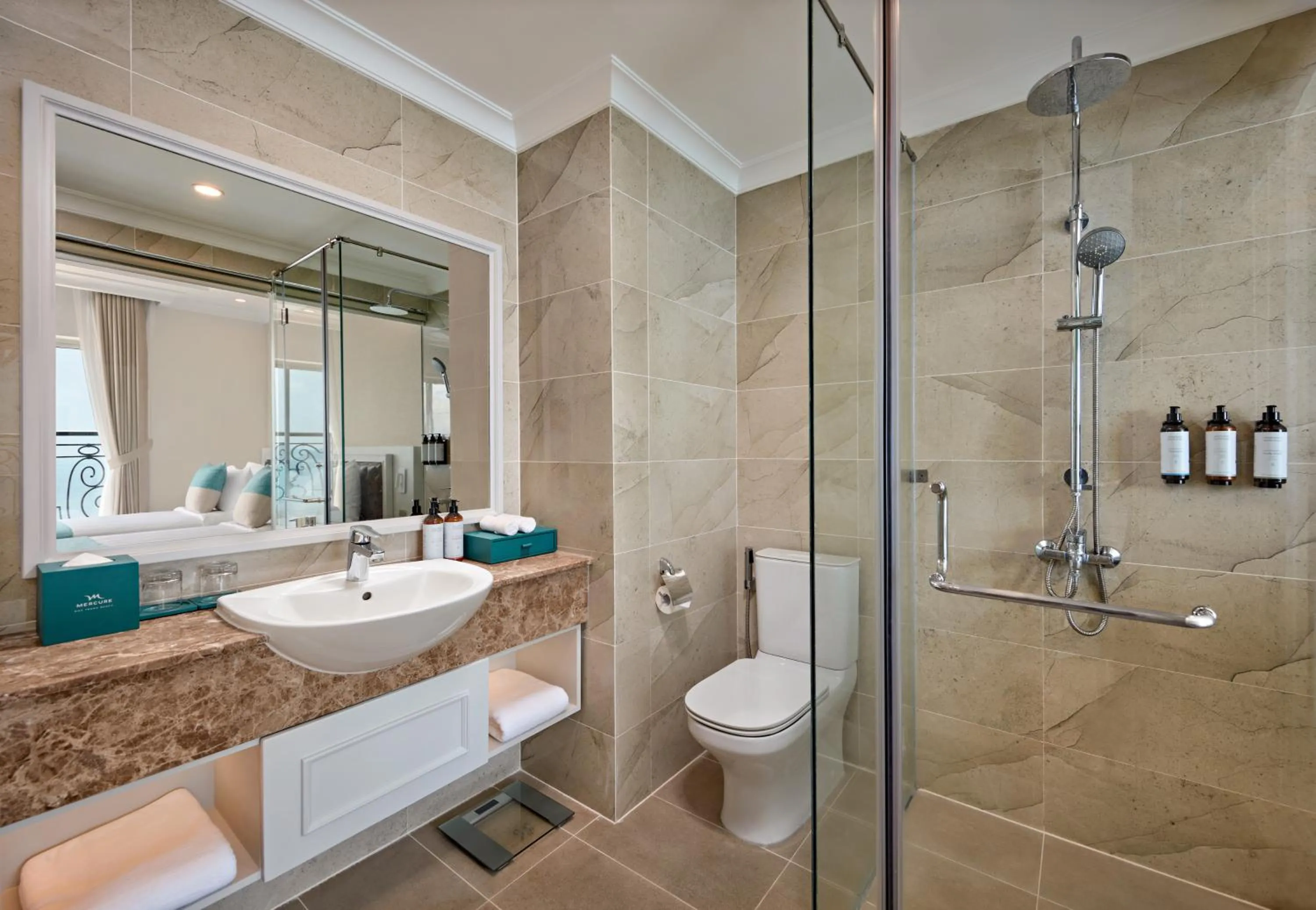 Toilet in Mercure Nha Trang Beach