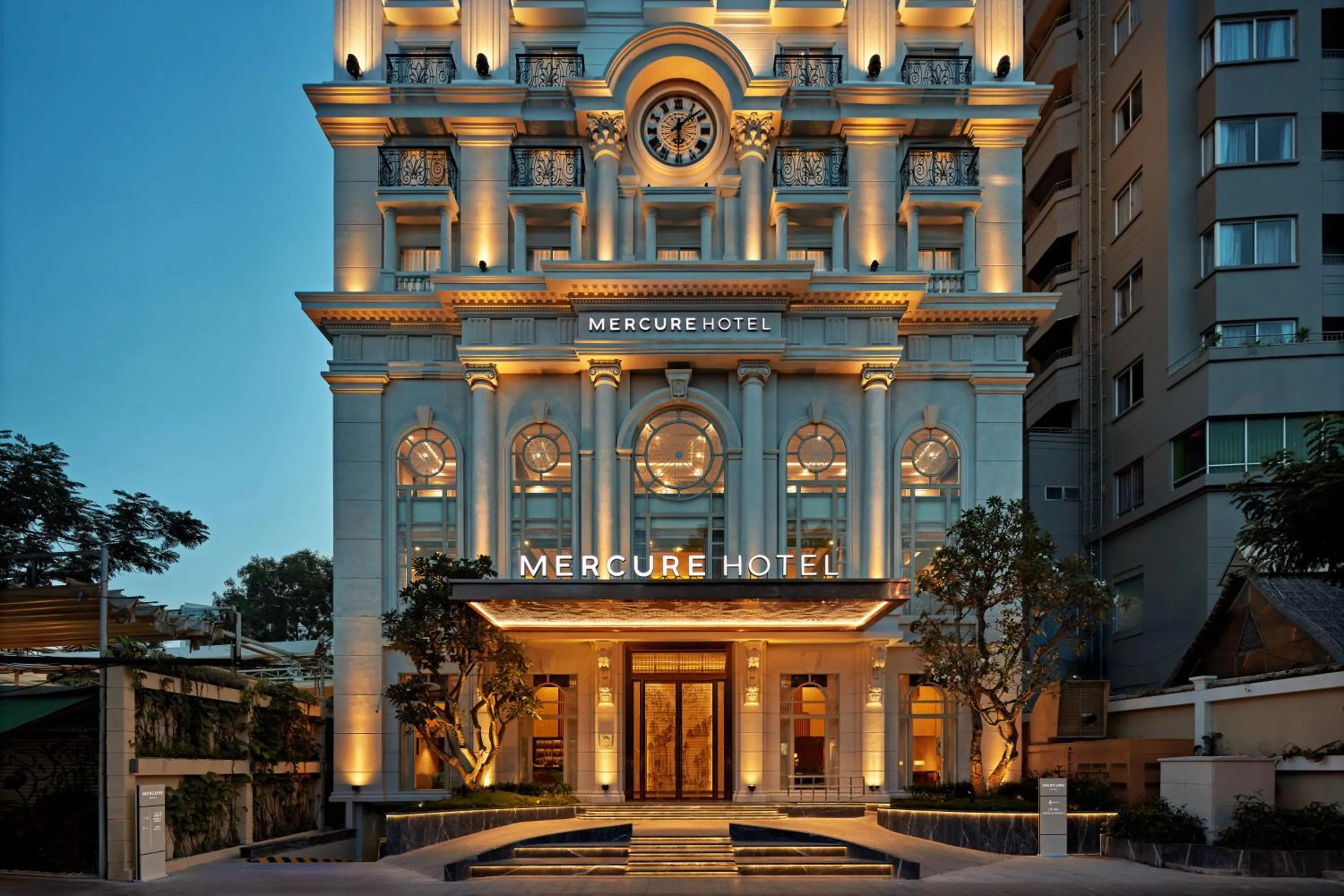 Property building in Mercure Nha Trang Beach