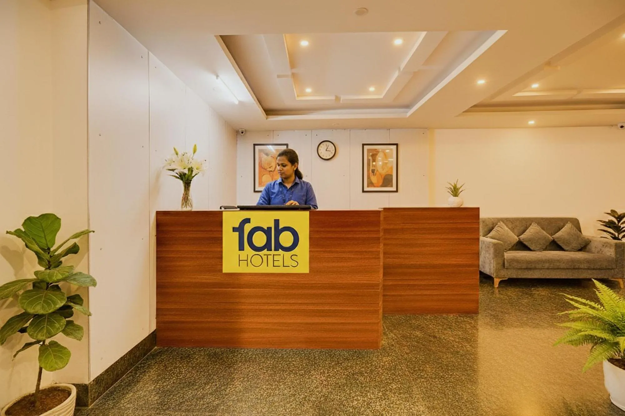 Lobby or reception in FabHotel GRK Comforts - Jayanagar