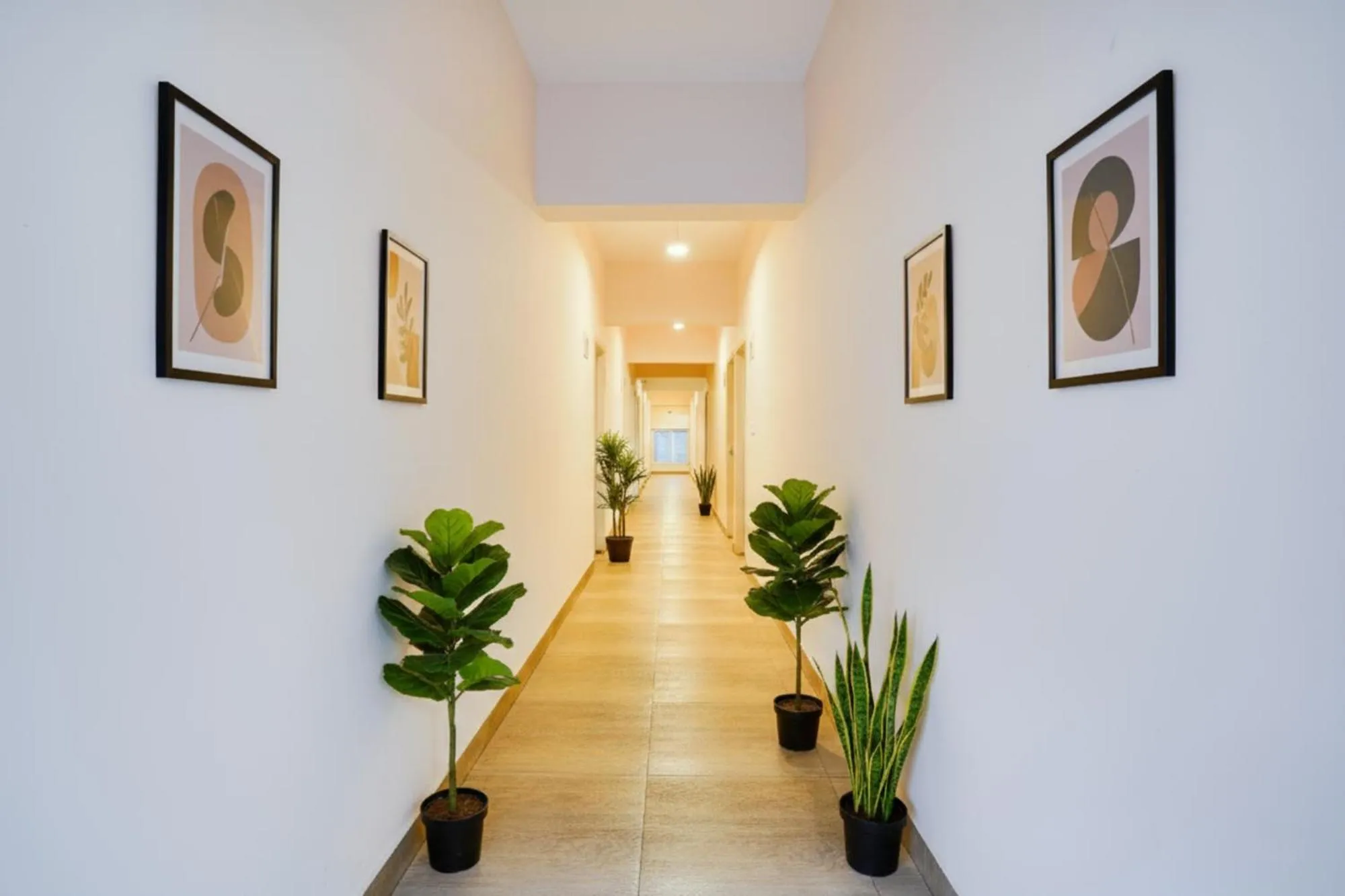 Lobby or reception in FabHotel GRK Comforts - Jayanagar