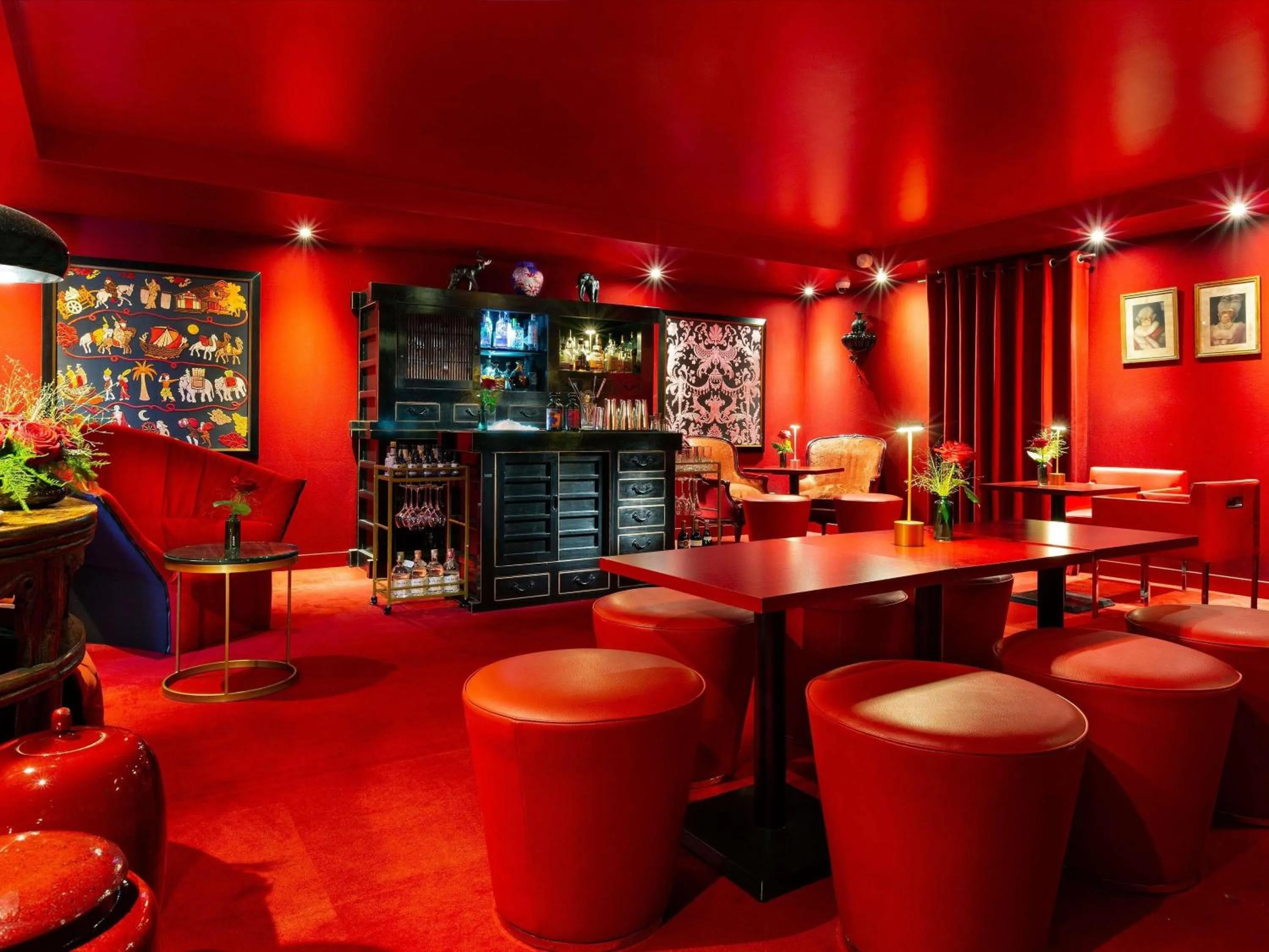 Property building in Le Royal Hotel Lyon - MGallery Collection