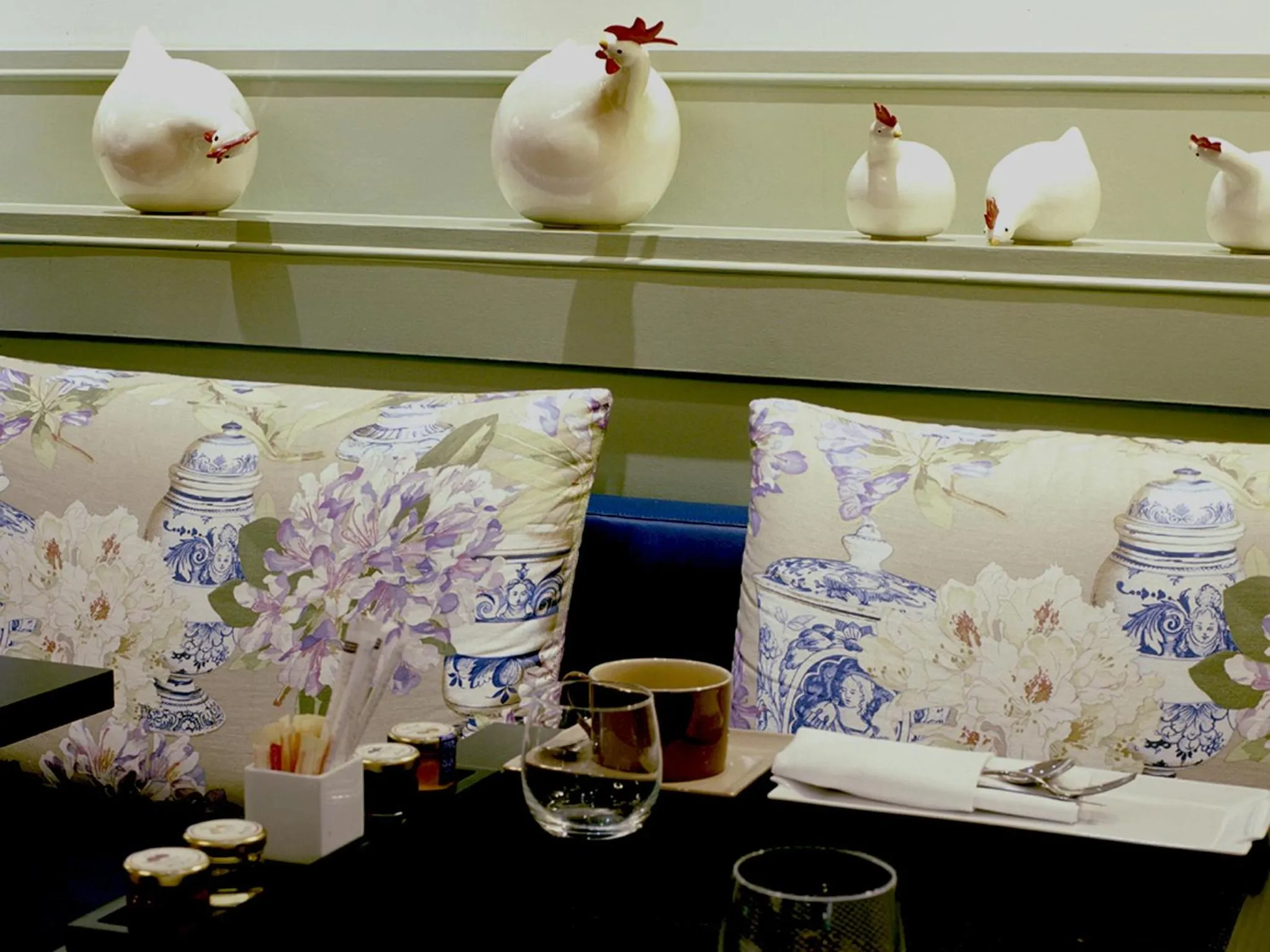 Restaurant/places to eat in Le Royal Hotel Lyon - MGallery Collection