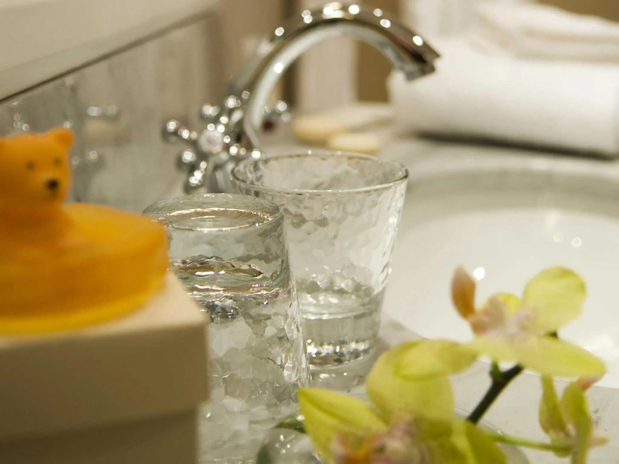 Bathroom in Le Royal Hotel Lyon - MGallery Collection