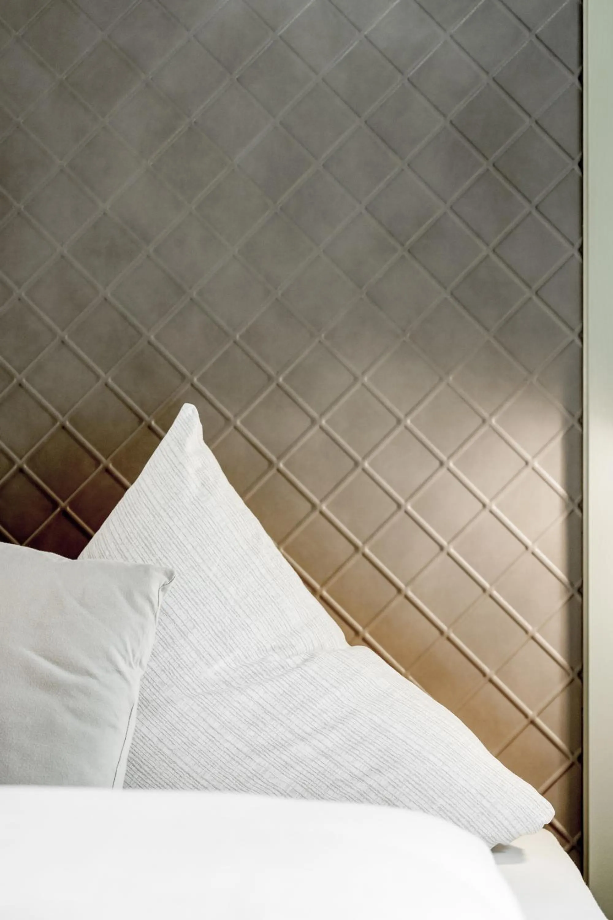 Decorative detail, Bed in Corso`s Annabell - Bed & Breakfast