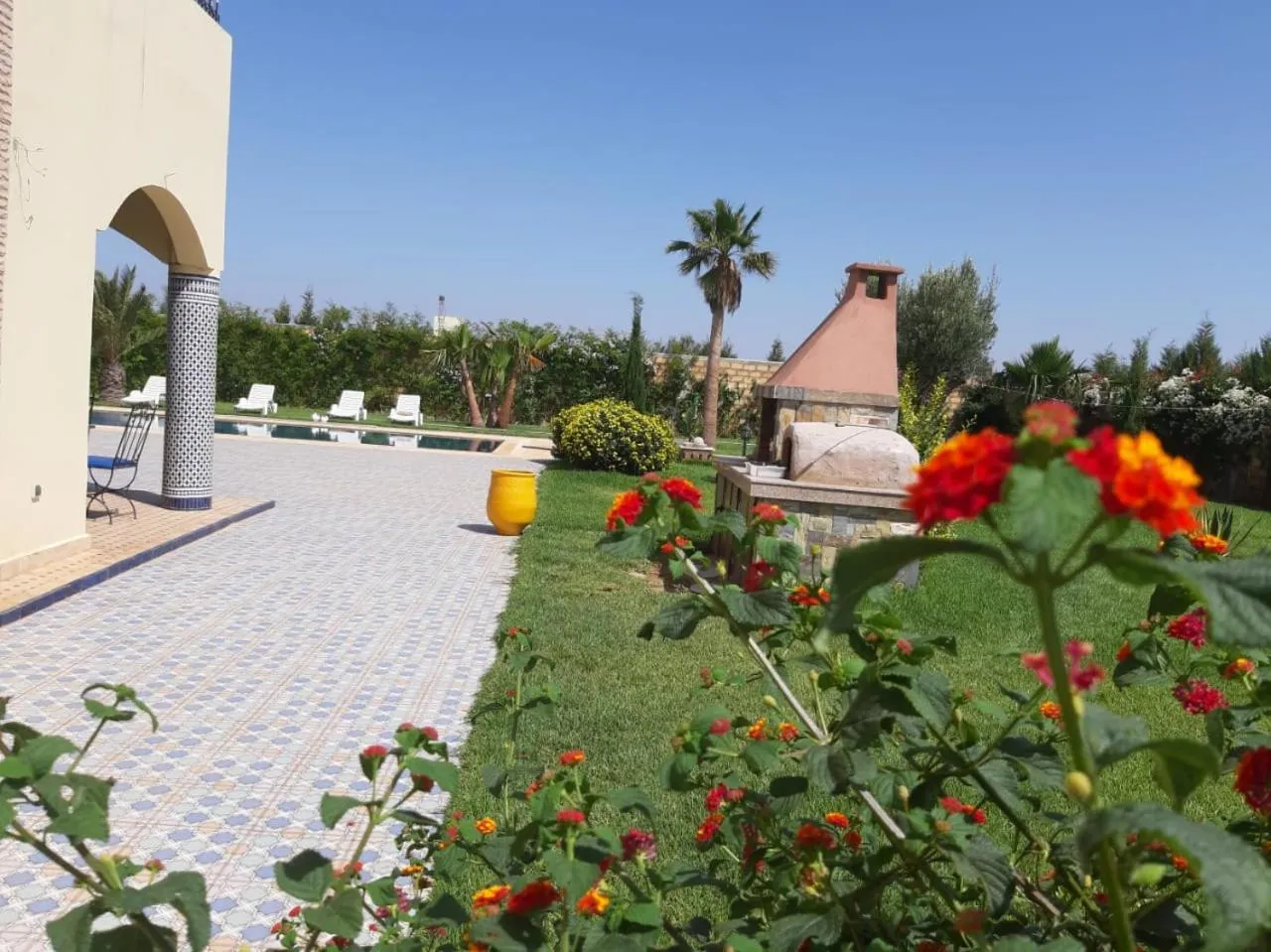 Garden in Riad TANJIL