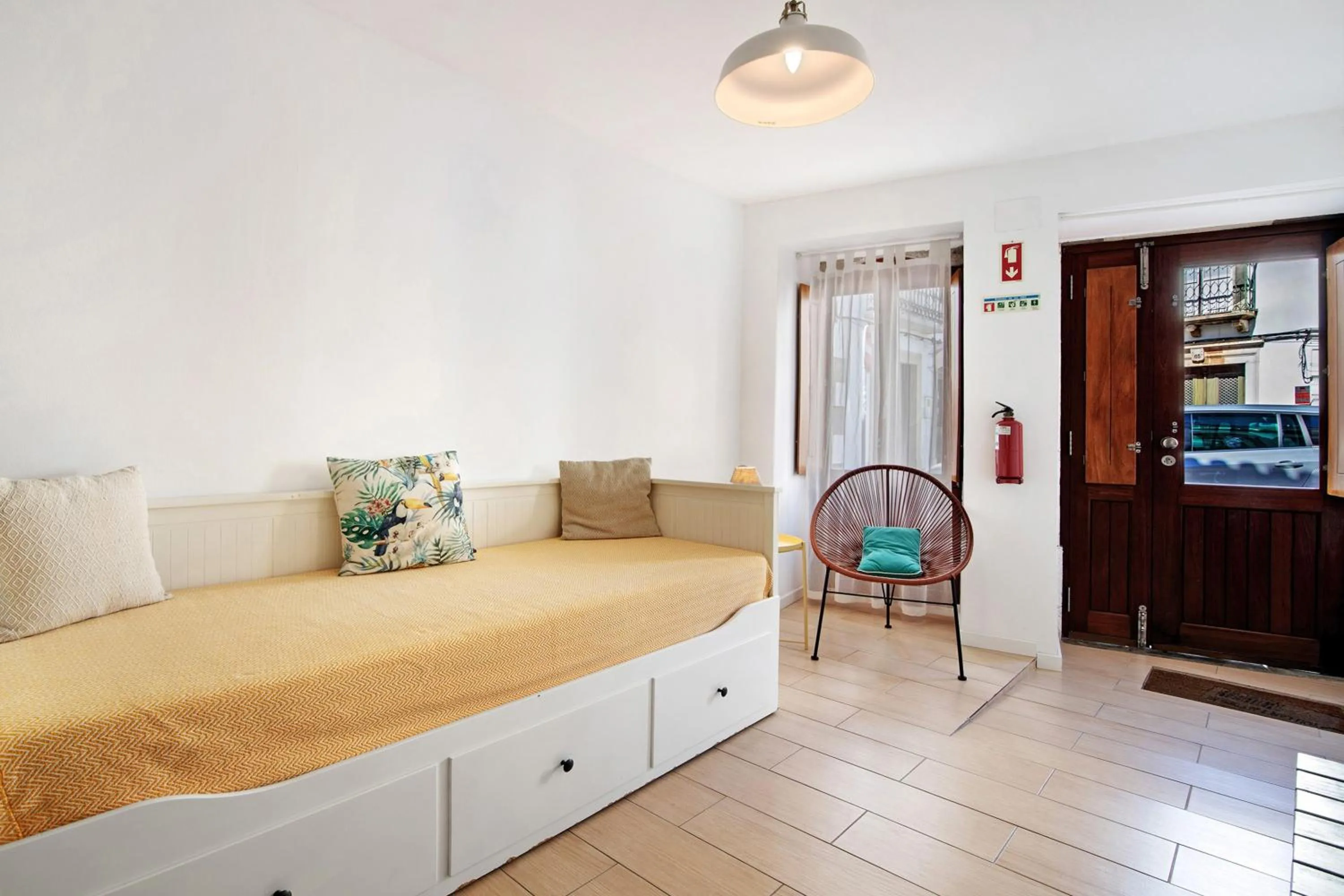 Property building, Bed in Casa Amarela