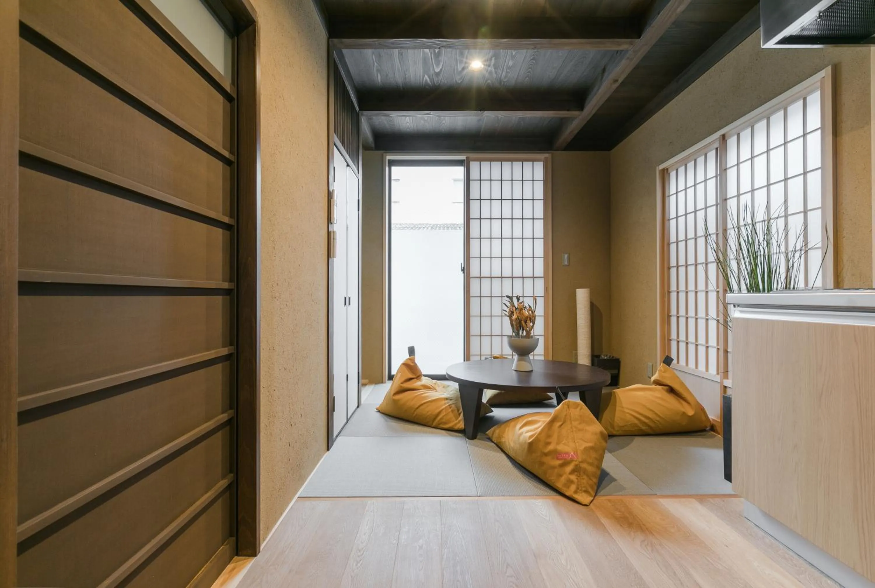 Living room, Bed in No.8 Kyoto