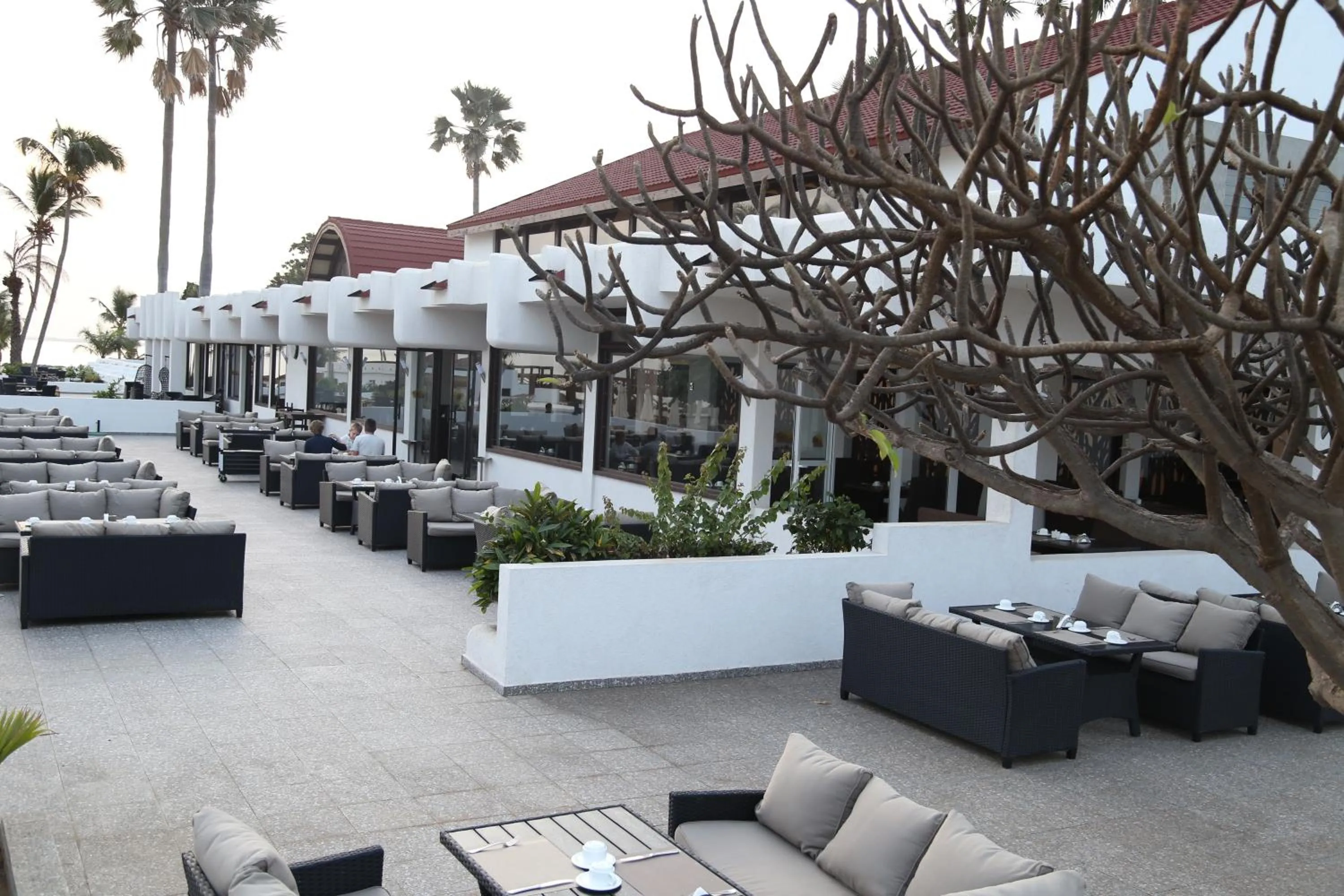 Sunbeach Hotel & Resort