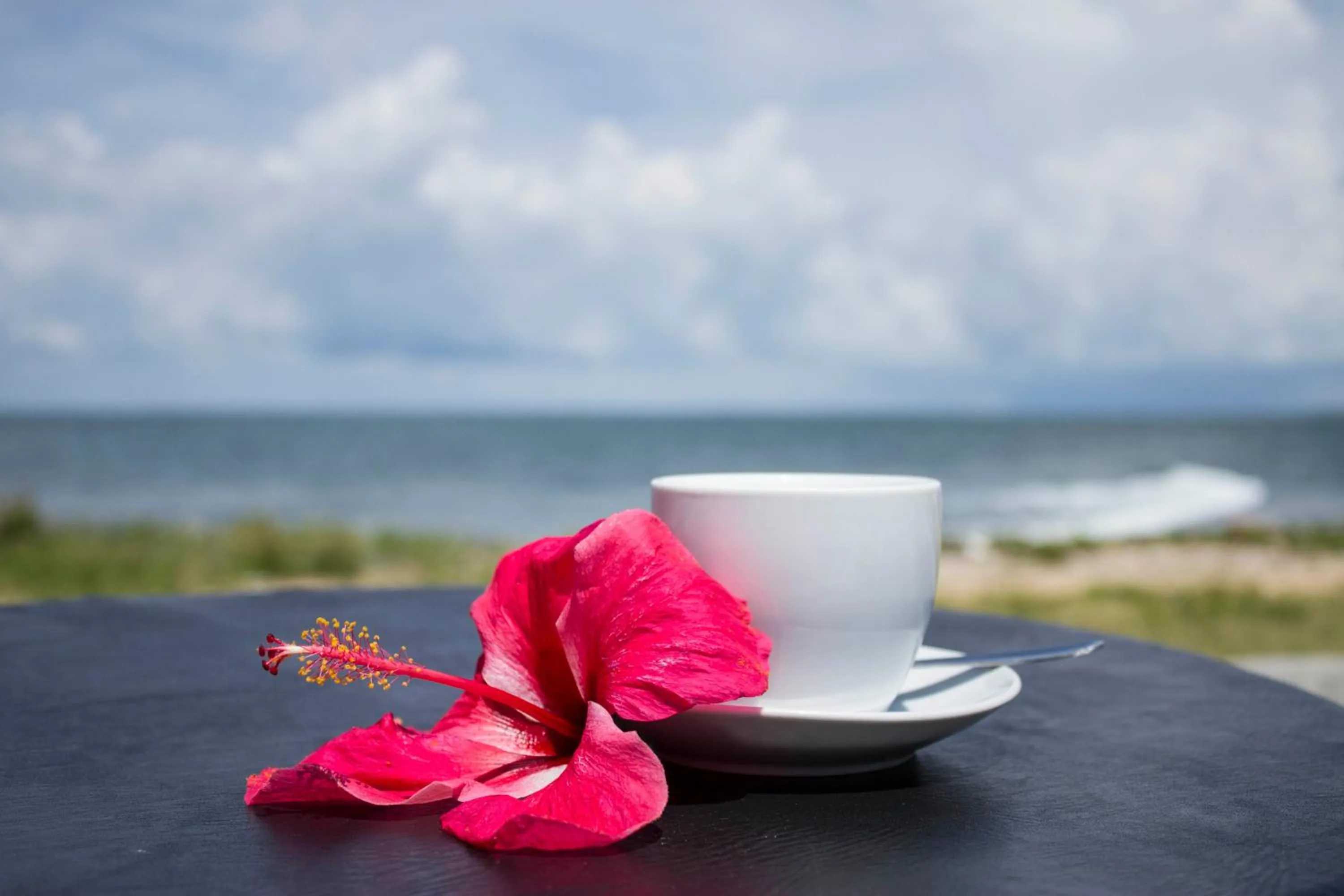 Sunbeach Hotel & Resort