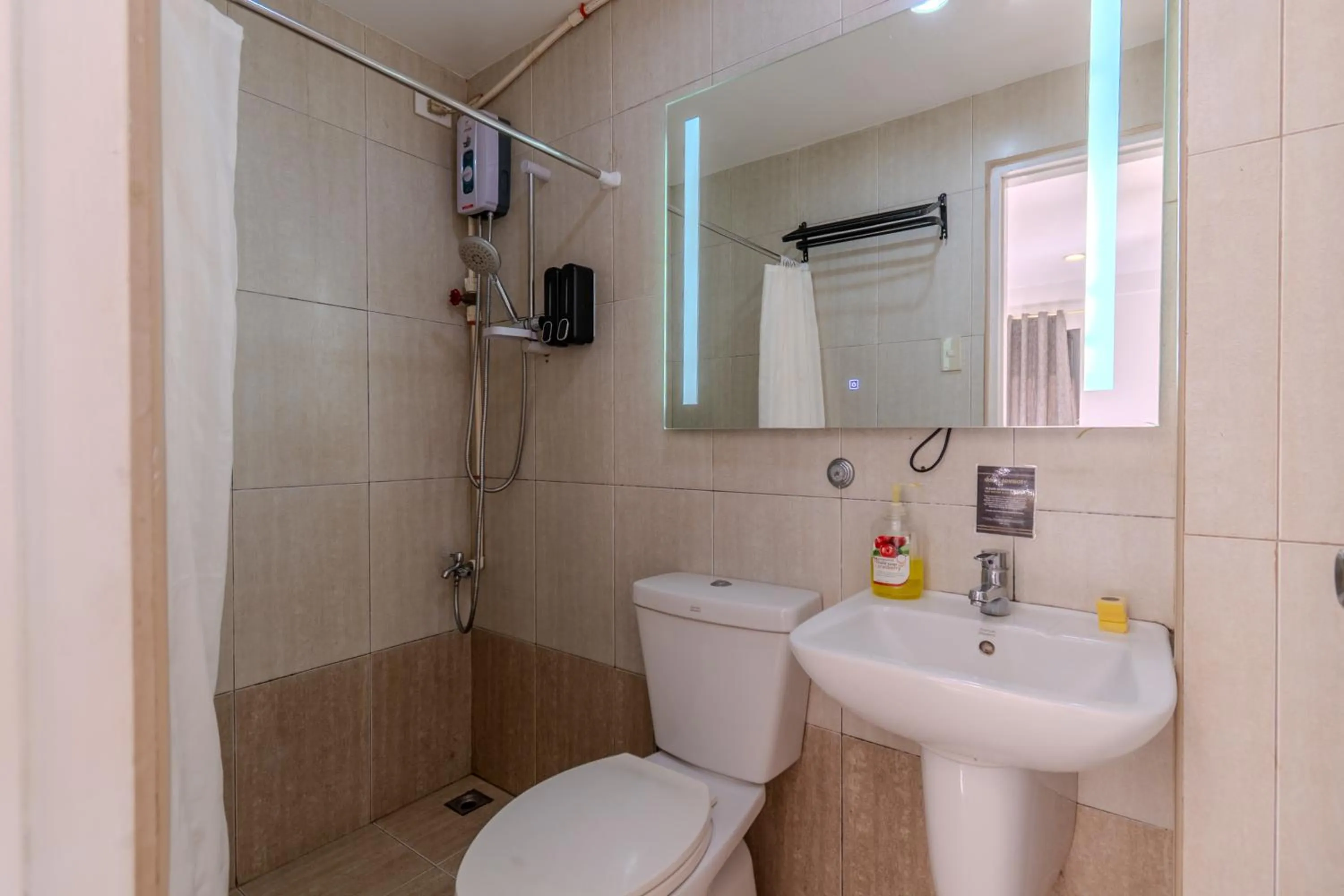 Shower in C Hotel Managed by H Hospitality Group