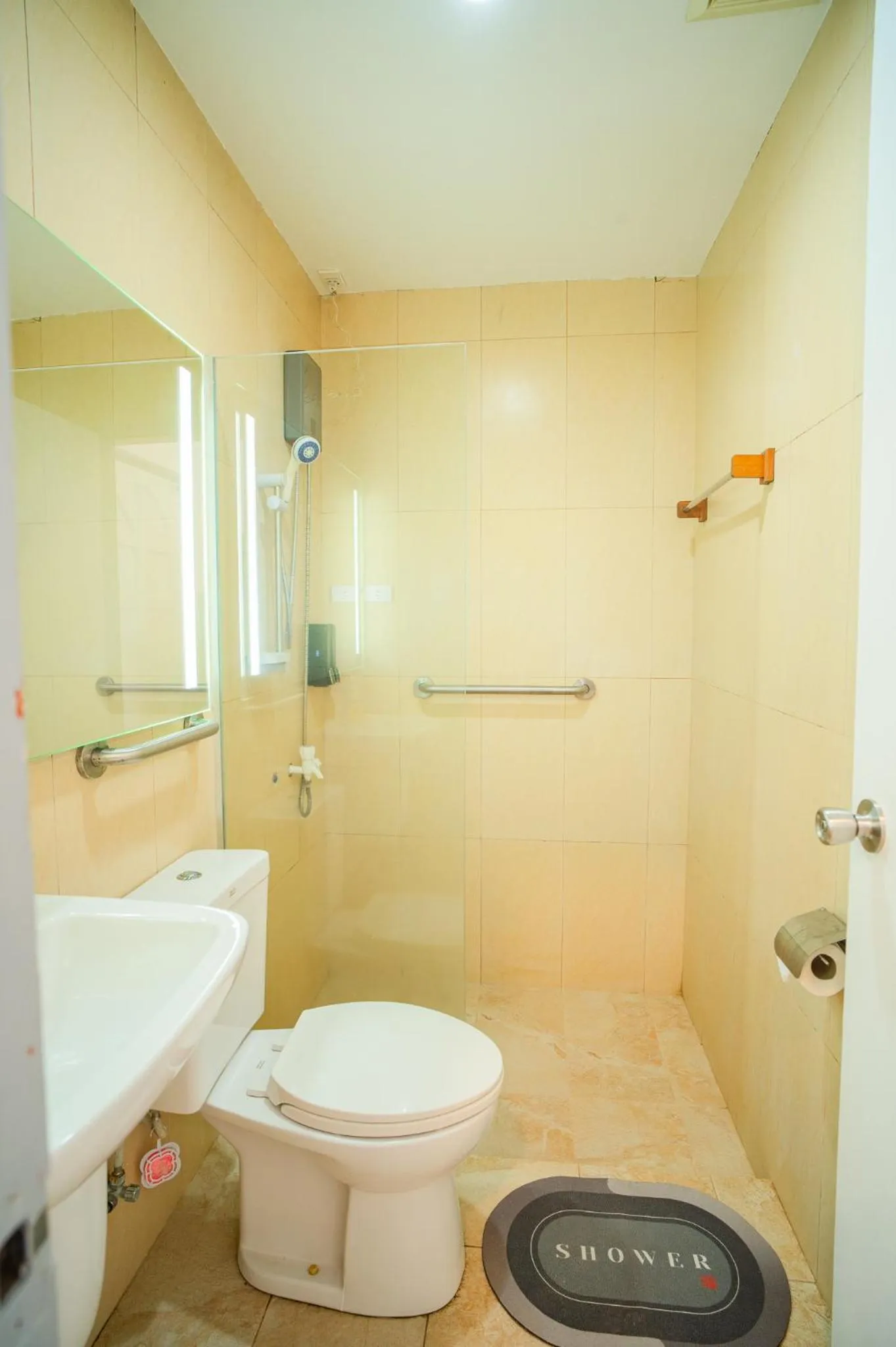 Shower in C Hotel Managed by H Hospitality Group