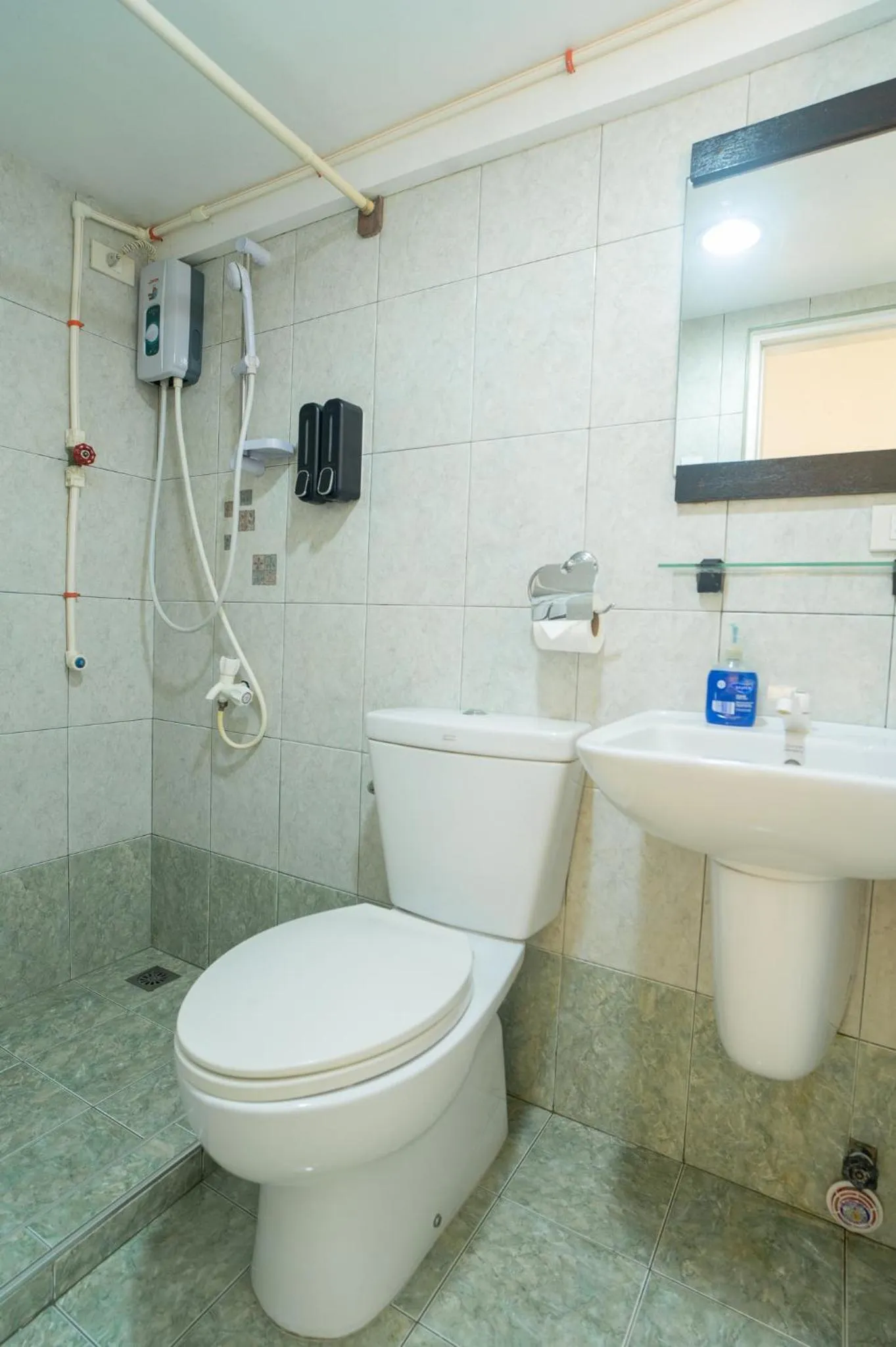 Shower in C Hotel Managed by H Hospitality Group