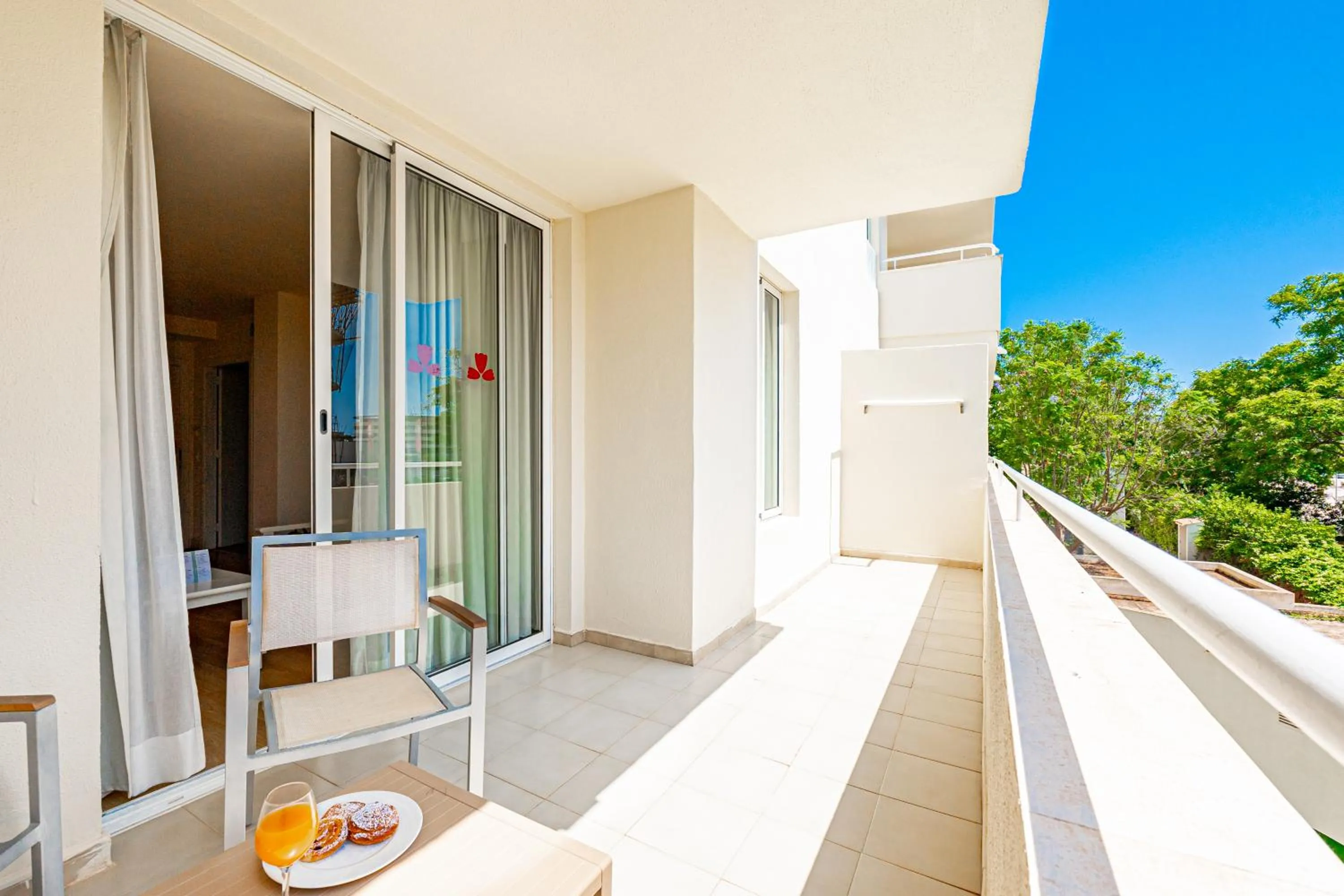 Balcony/Terrace in Hotel Rosella affiliated by Intelier