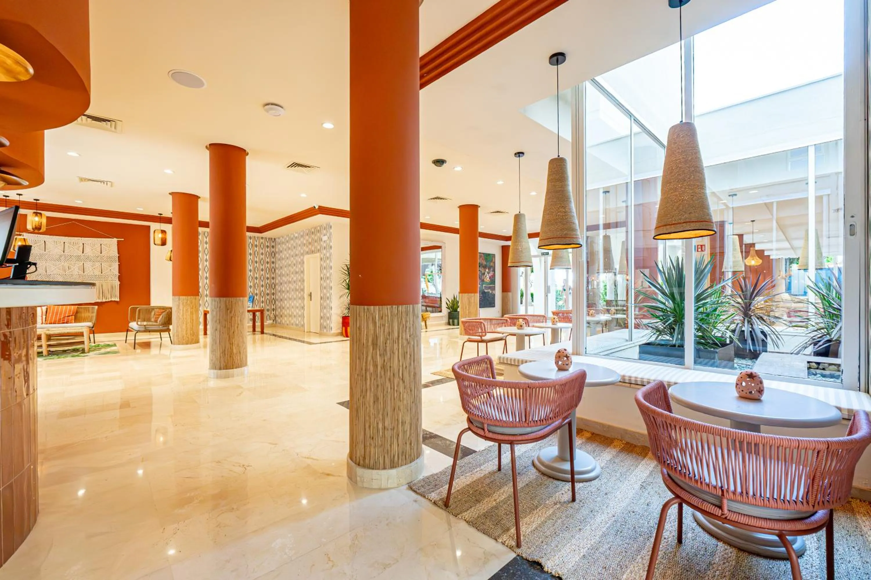 Lobby or reception in Hotel Rosella affiliated by Intelier