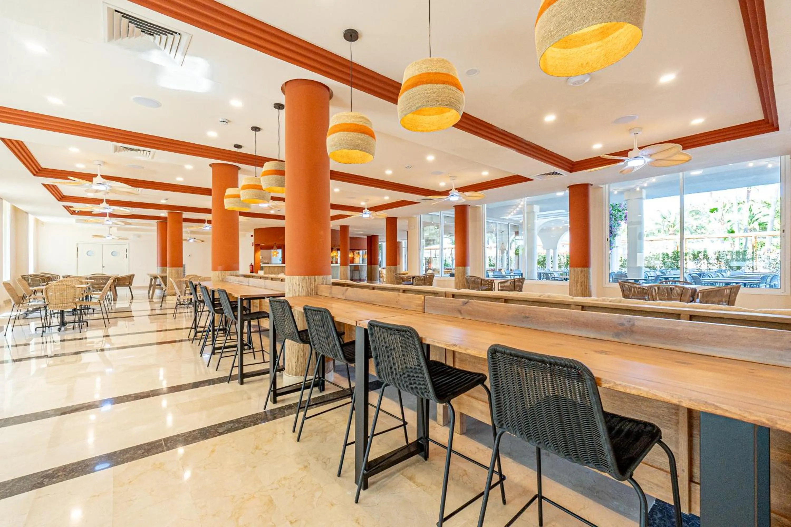 Lounge or bar in Hotel Rosella affiliated by Intelier