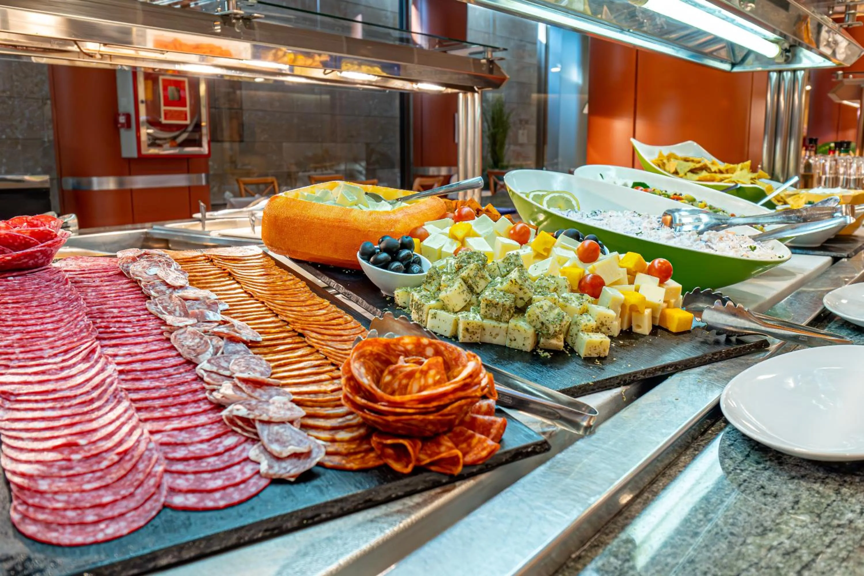 Food in Hotel Rosella affiliated by Intelier