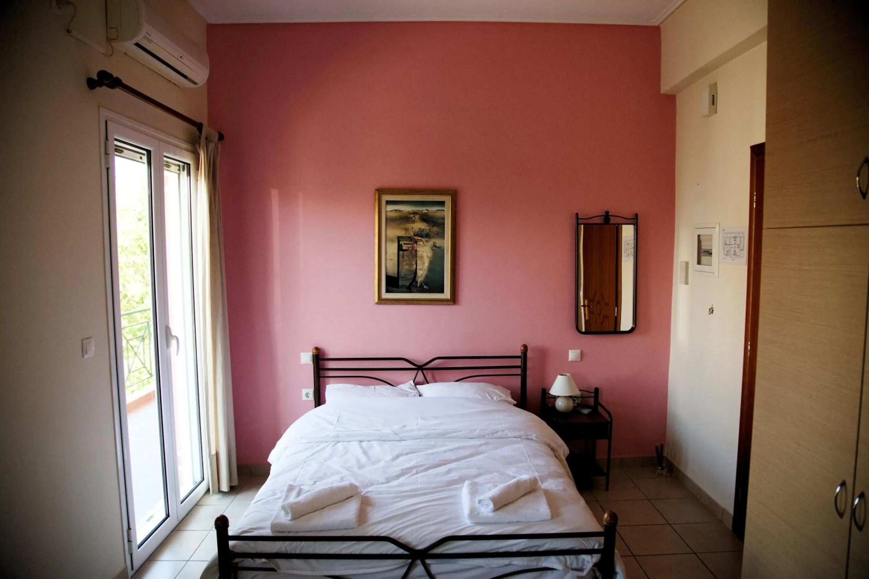 Bed in Tsertos Apartments