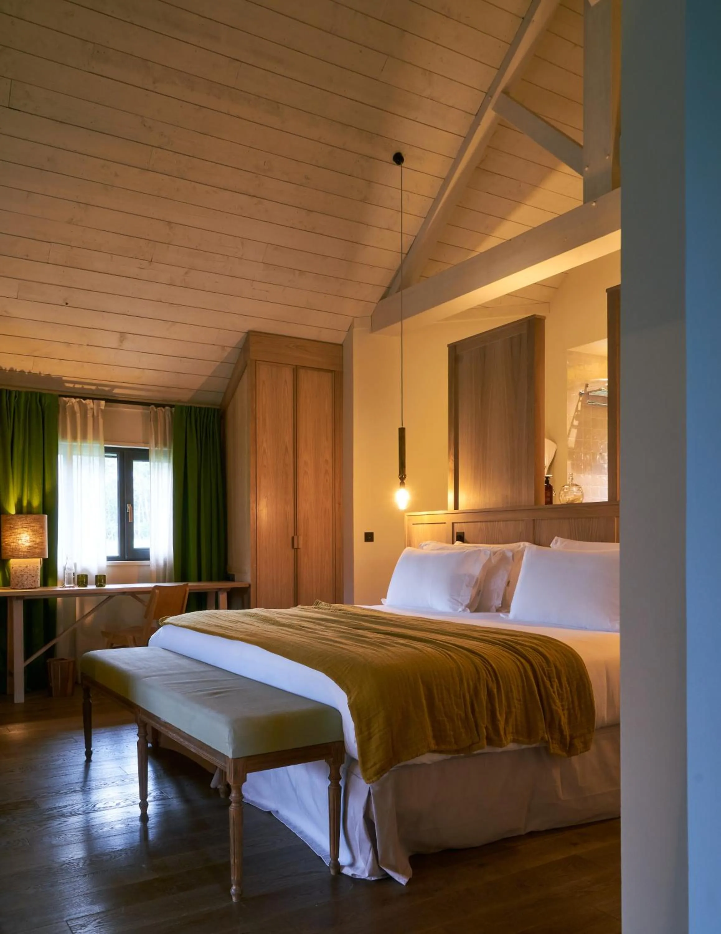 Bed in Les Sources de Cheverny