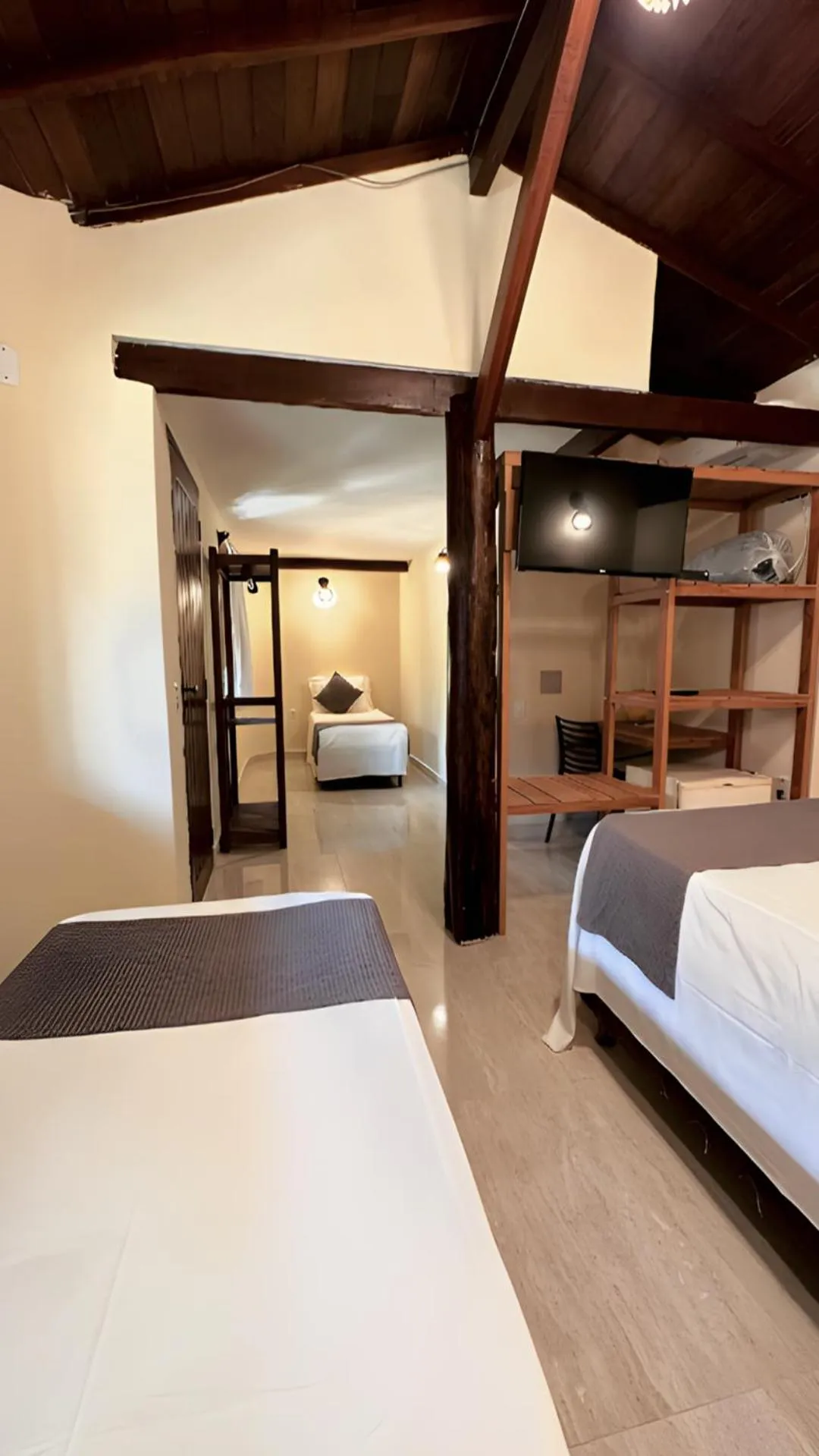 Photo of the whole room, Bed in Hotel Pousada Villa Zena - Frente ao Mar - Pé na areia