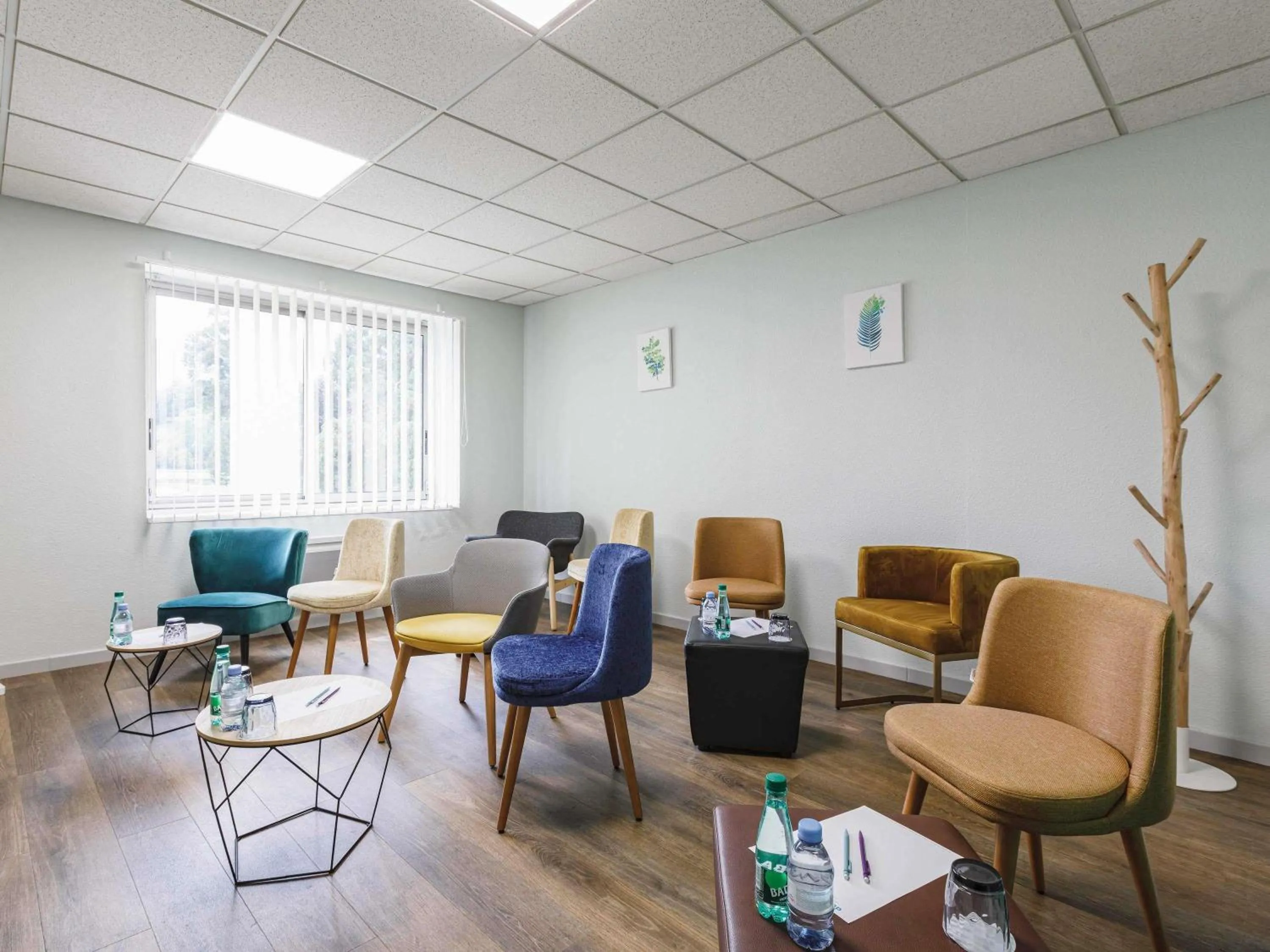 Meeting/conference room in ibis Styles Aix les Bains Domaine de Marlioz