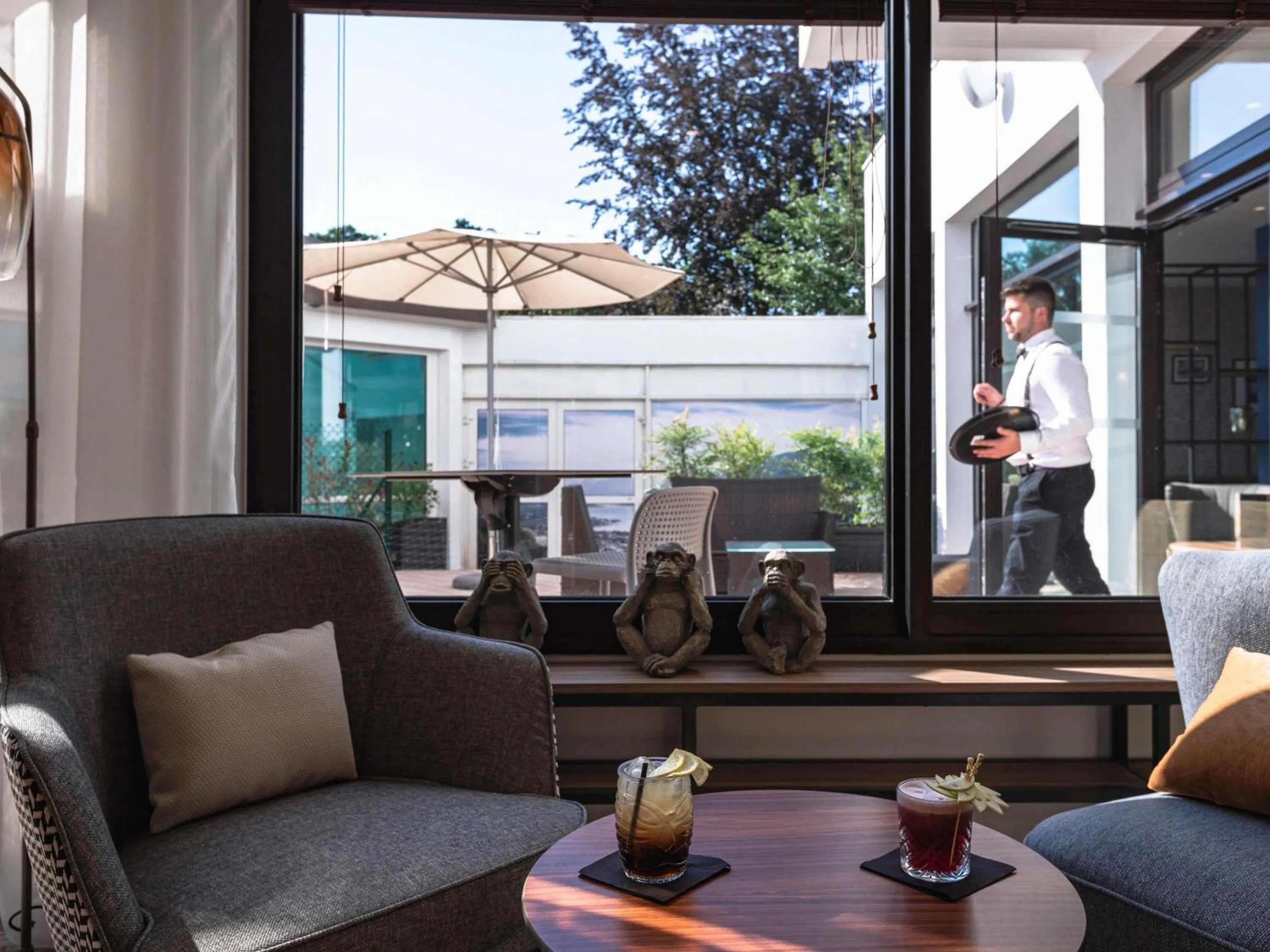 Lounge or bar in ibis Styles Aix les Bains Domaine de Marlioz
