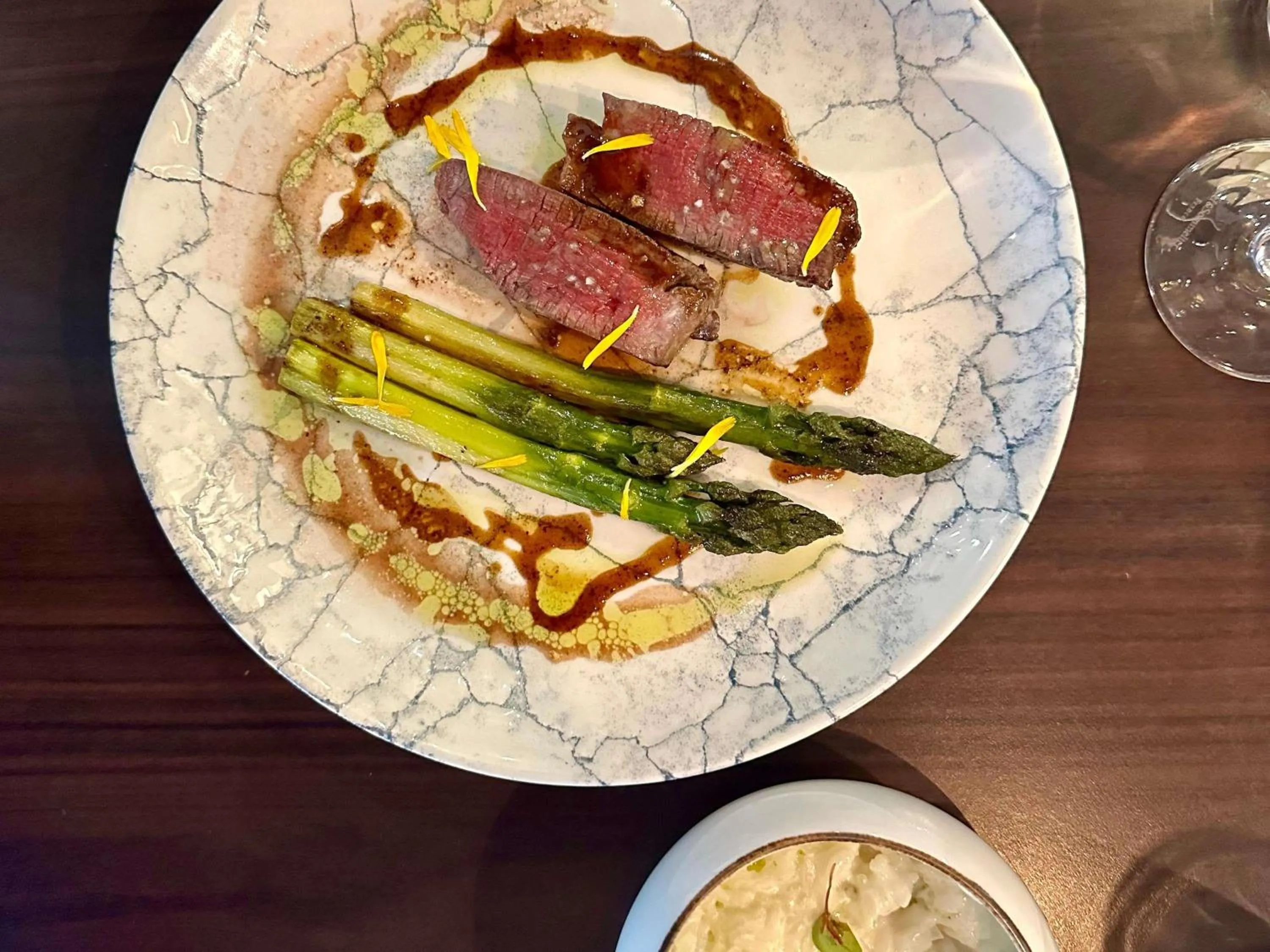 Restaurant/places to eat in ibis Styles Aix les Bains Domaine de Marlioz