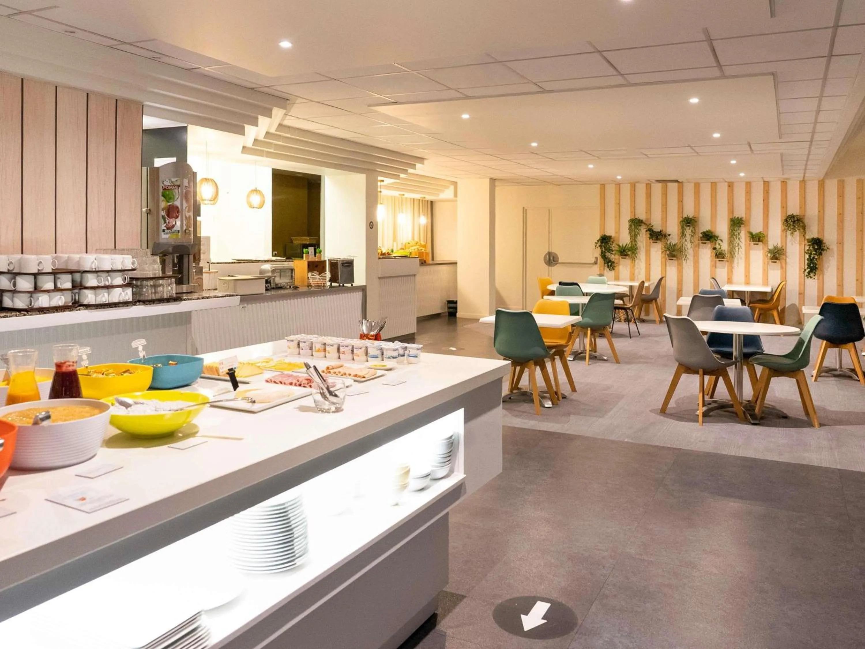 Breakfast in ibis Styles Aix les Bains Domaine de Marlioz