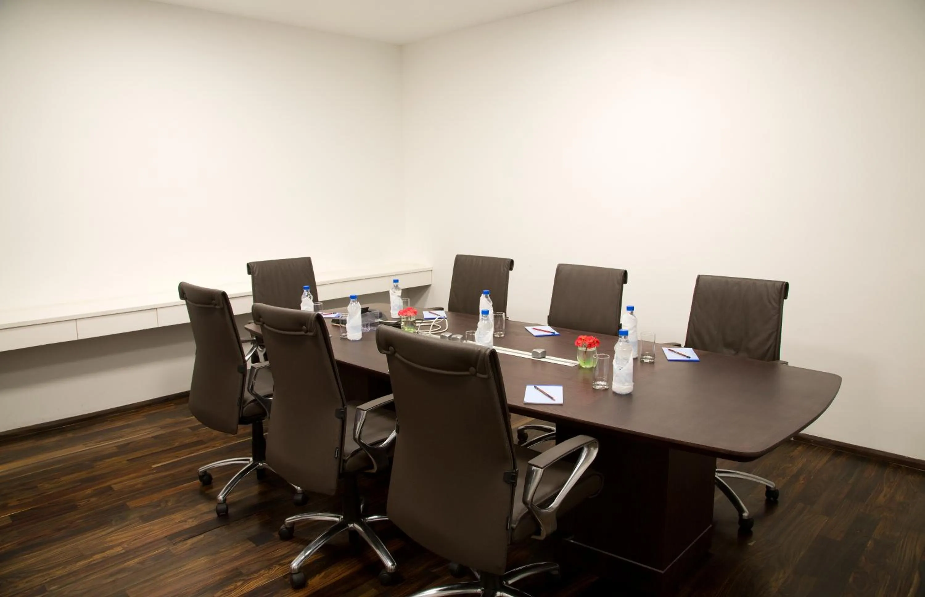 Business facilities in Springs Hotels and Spa