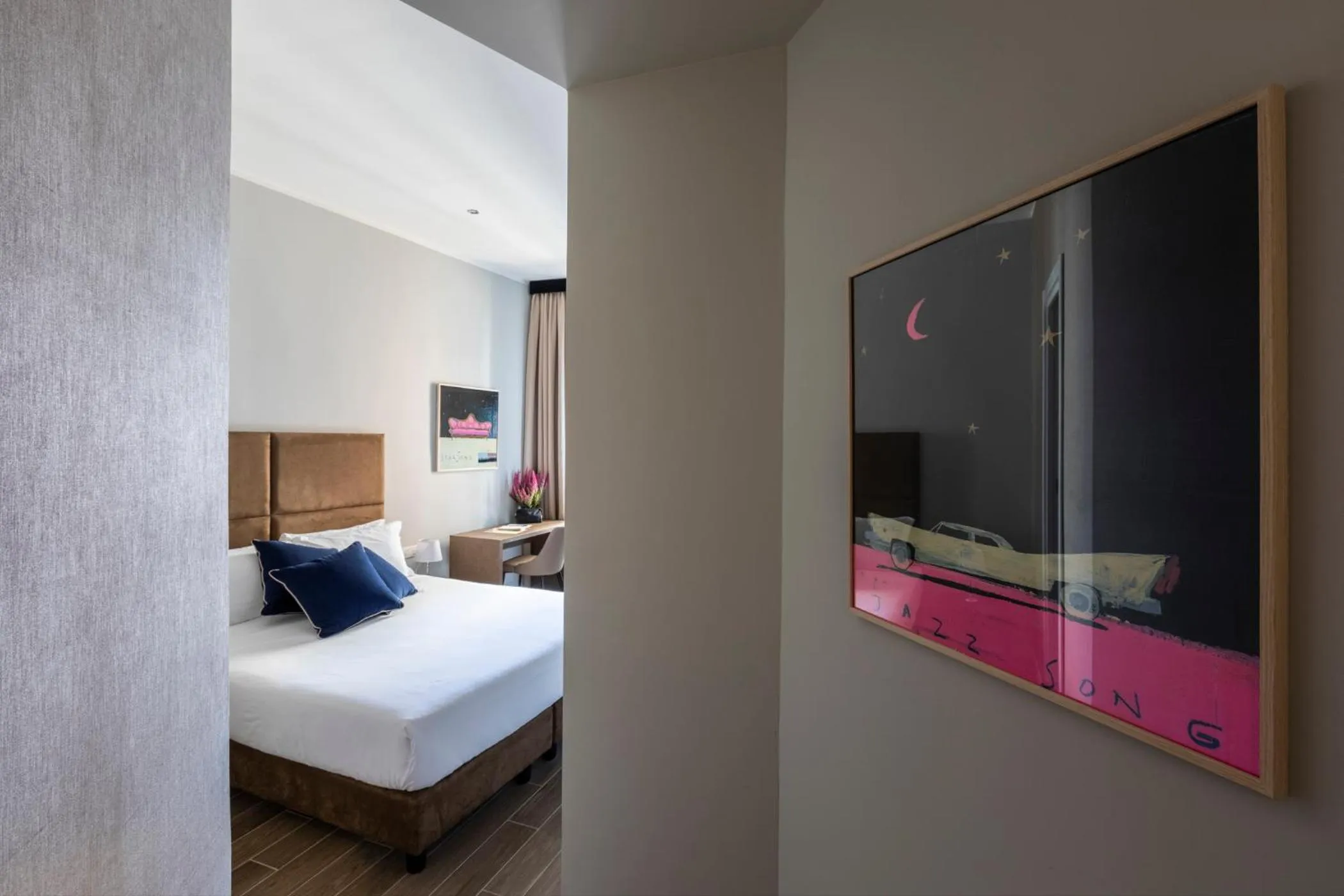 Photo of the whole room, Bed in Giubbonari Suites