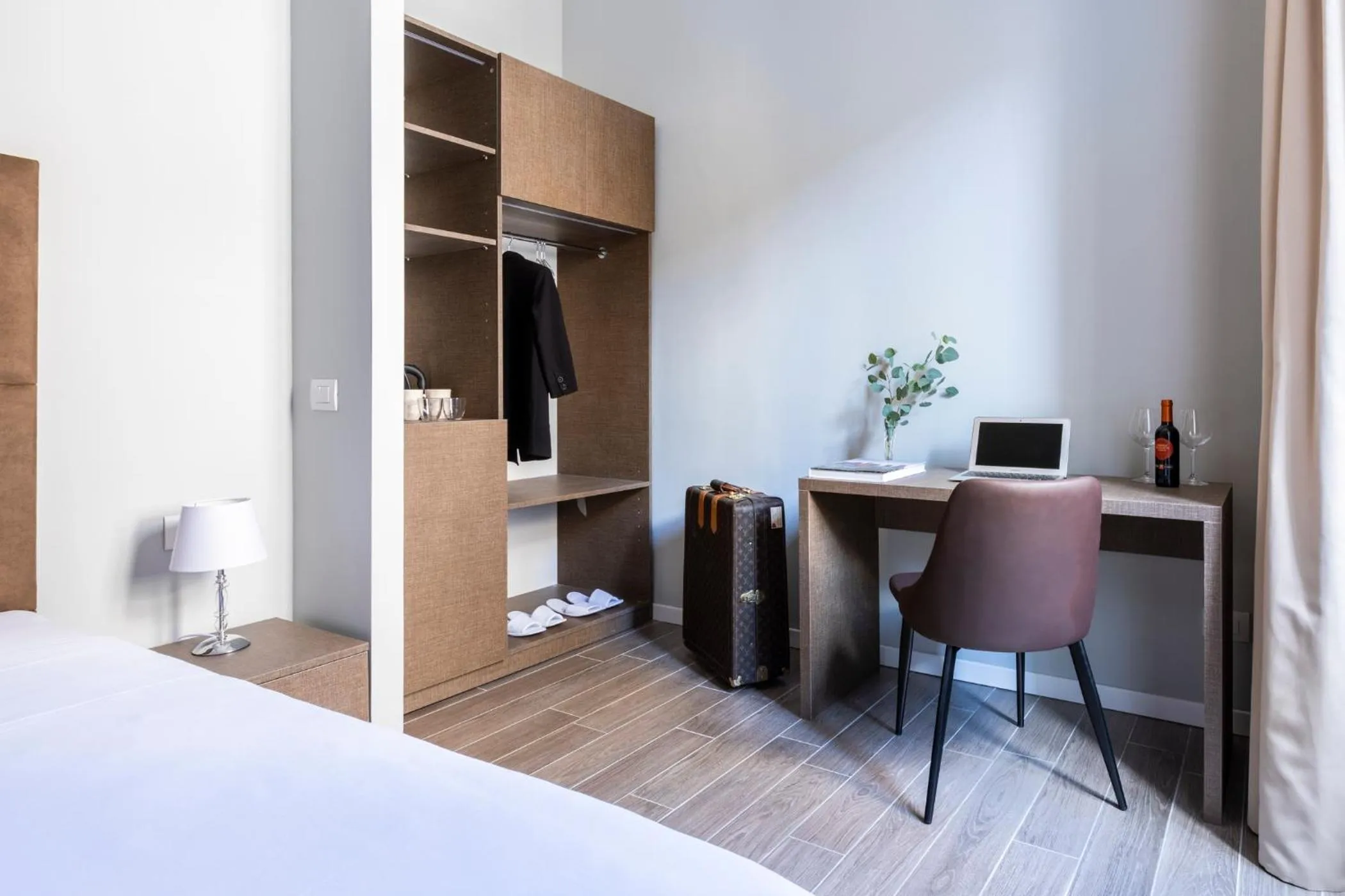 Photo of the whole room, Bed in Giubbonari Suites