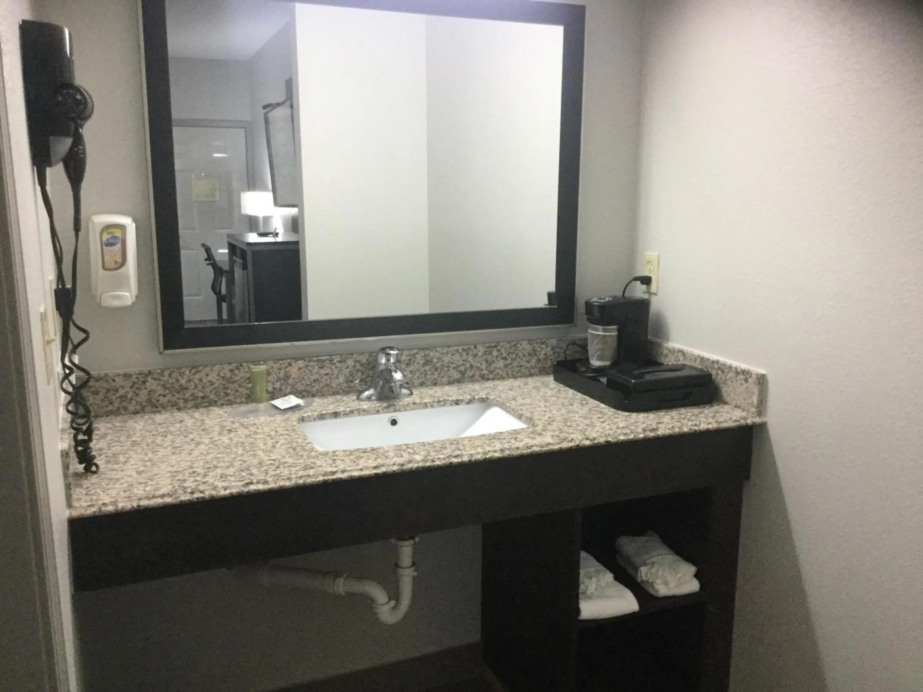 Muskogee Inn and Suites