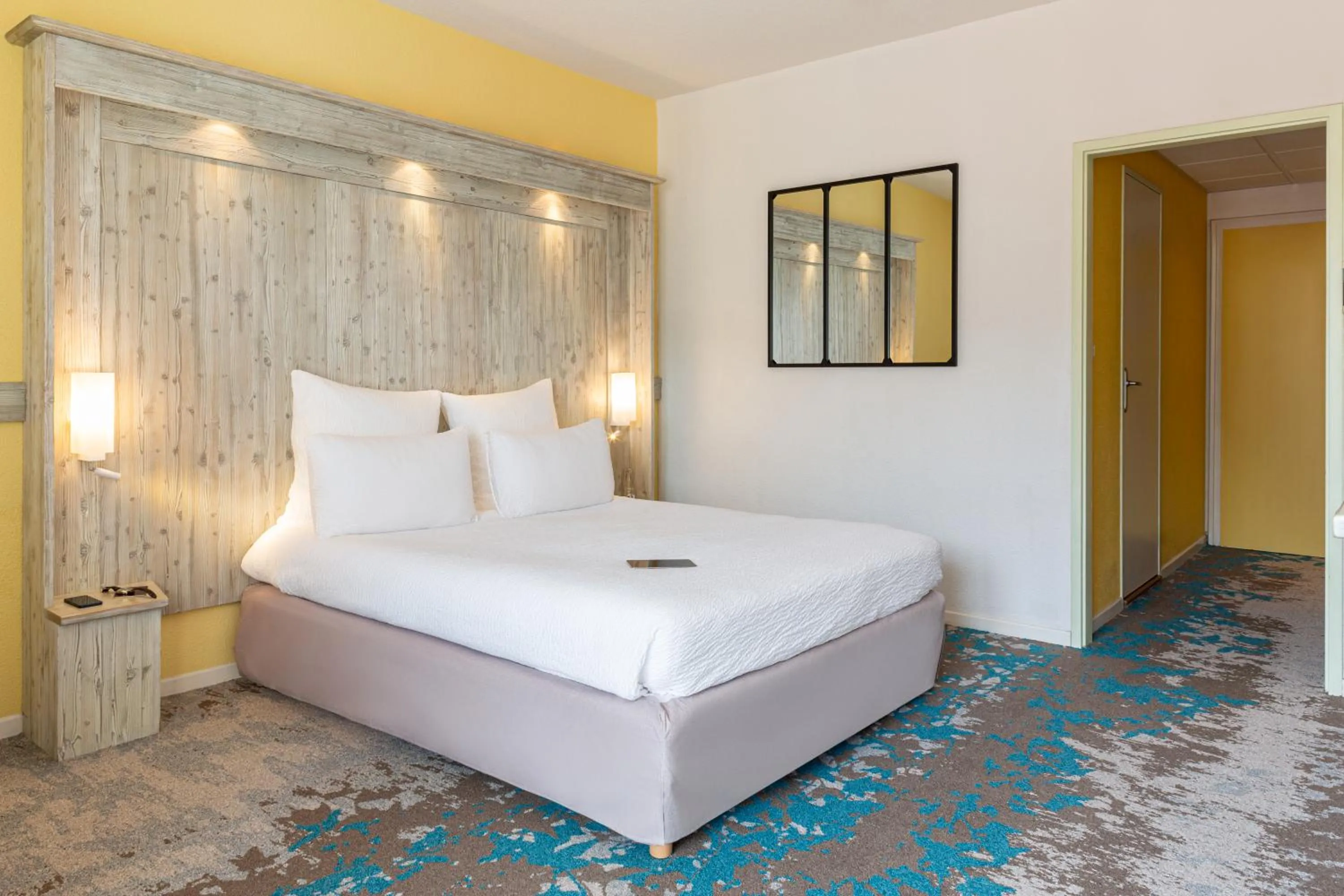 Bed in Mercure Millau