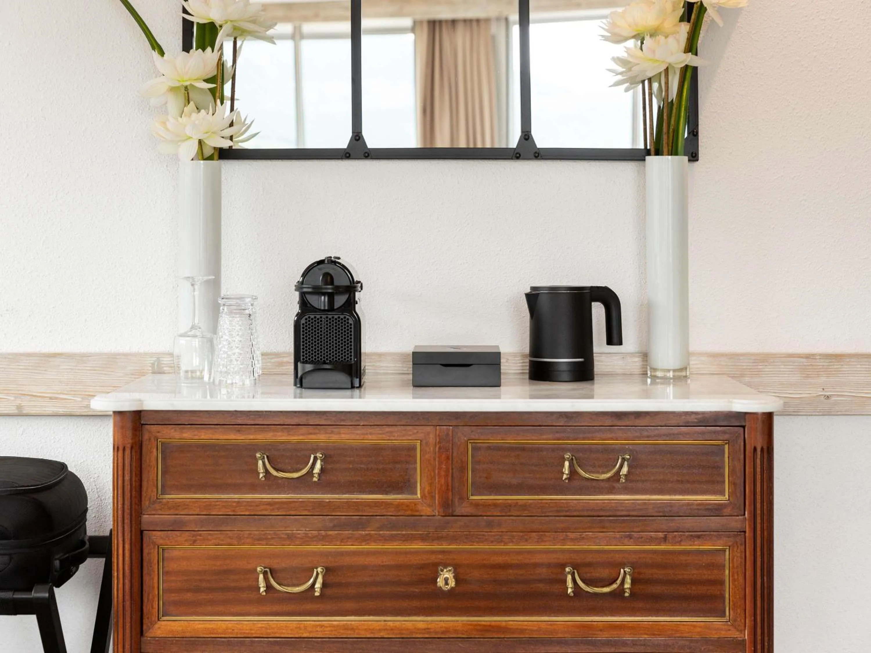 Bedroom in Mercure Millau