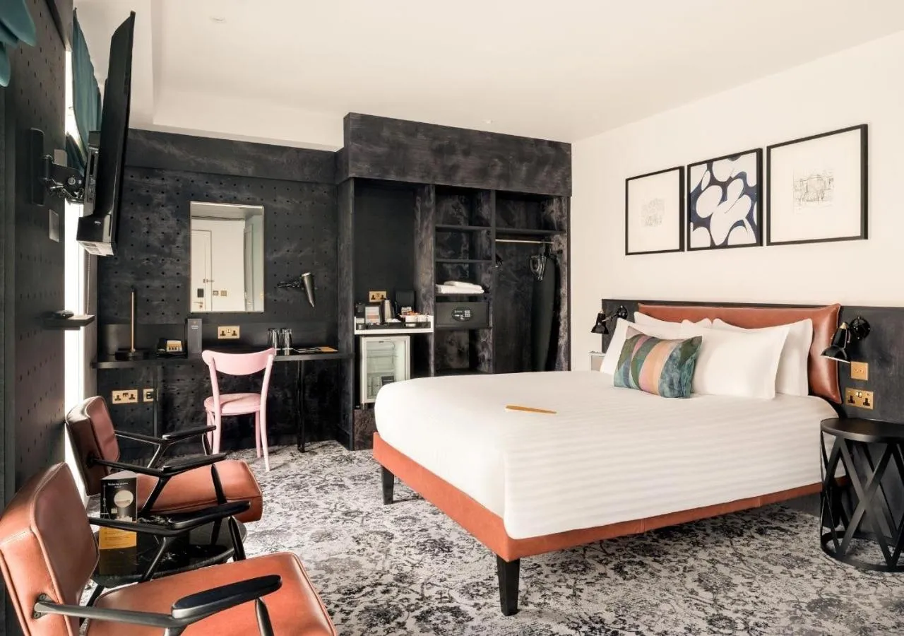 Bed in voco Manchester - City Centre by IHG