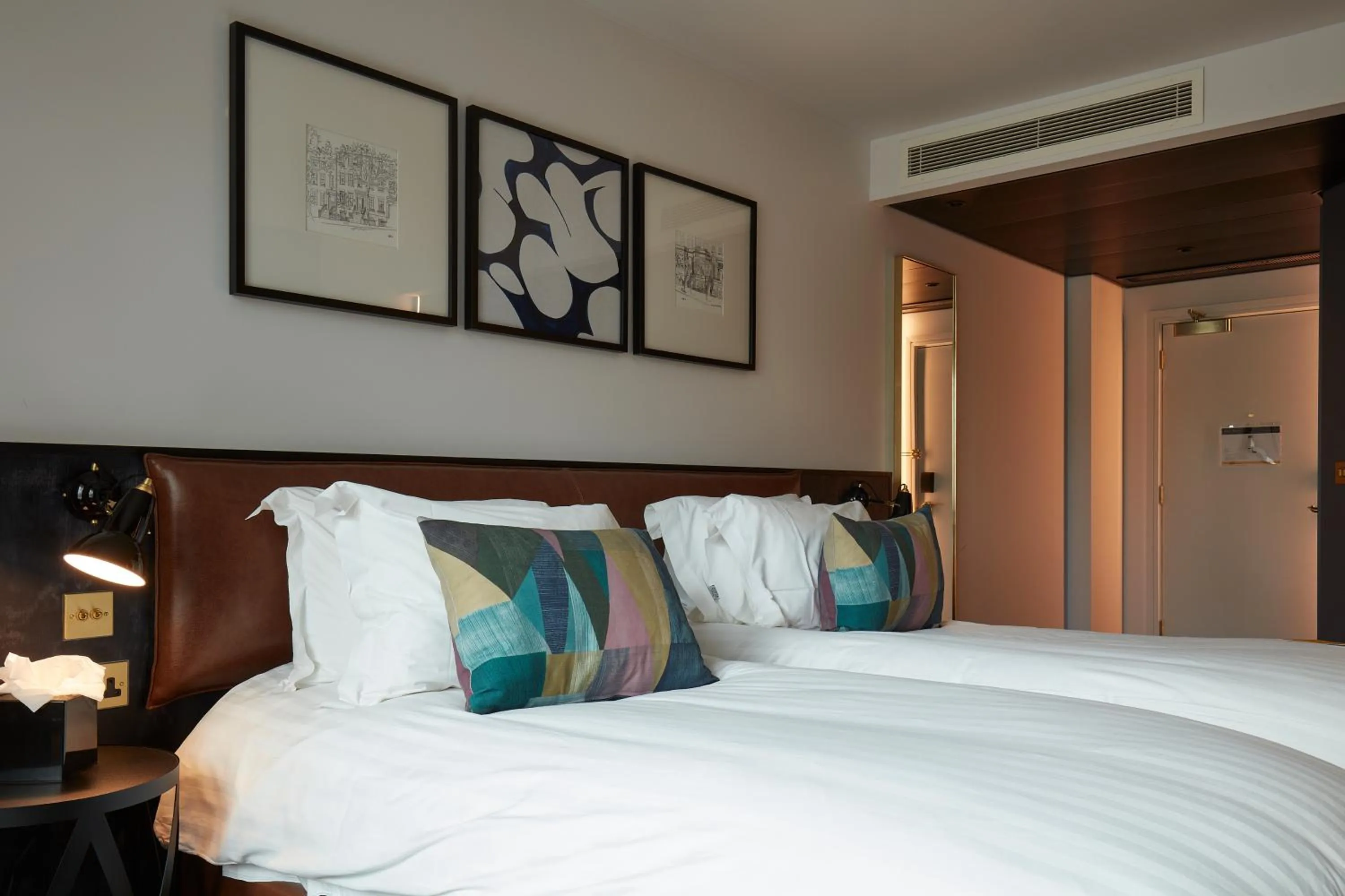 Bed in voco Manchester - City Centre by IHG