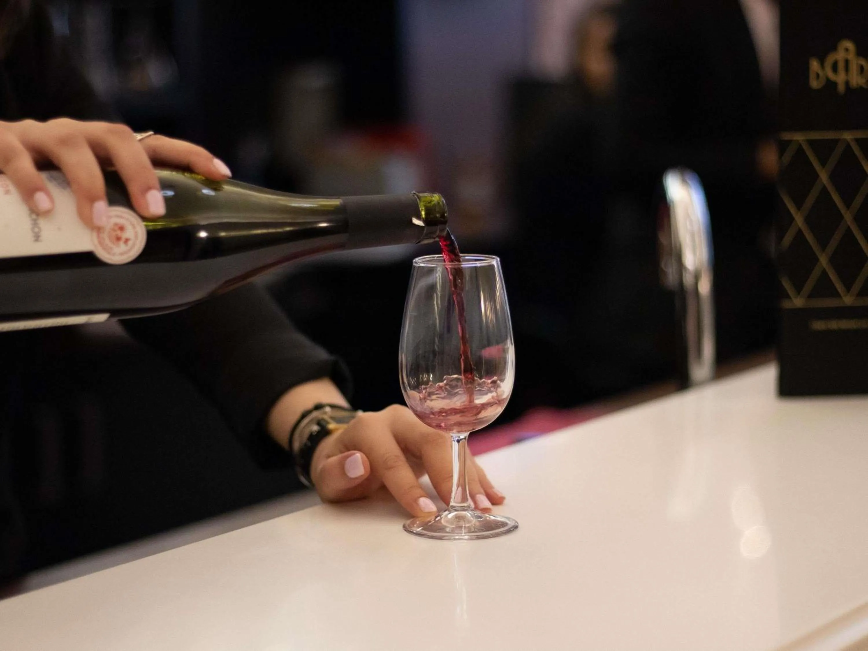 Lounge or bar in Mercure Lyon Centre Beaux-Arts