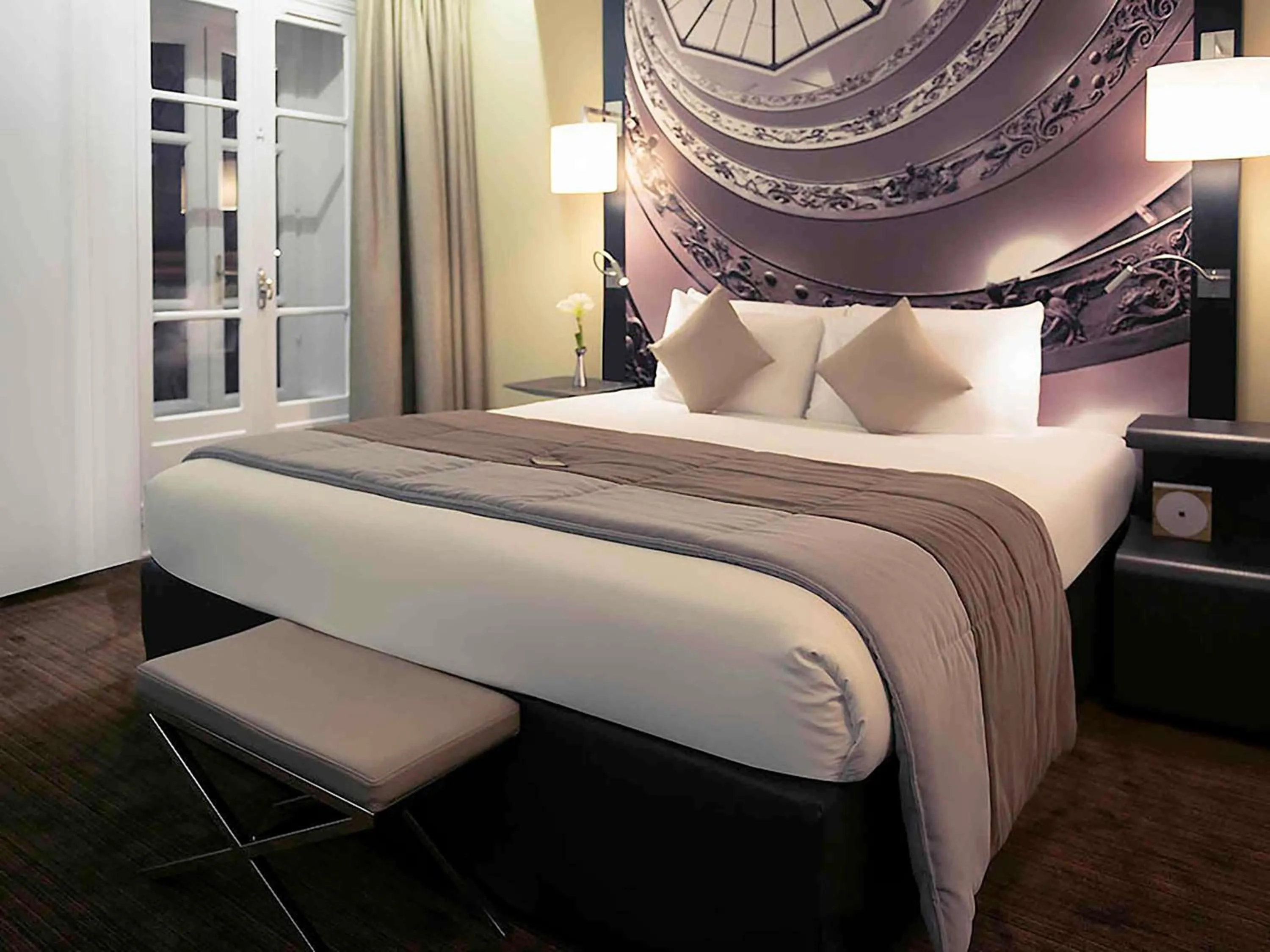 Bedroom, Bed in Mercure Lyon Centre Beaux-Arts