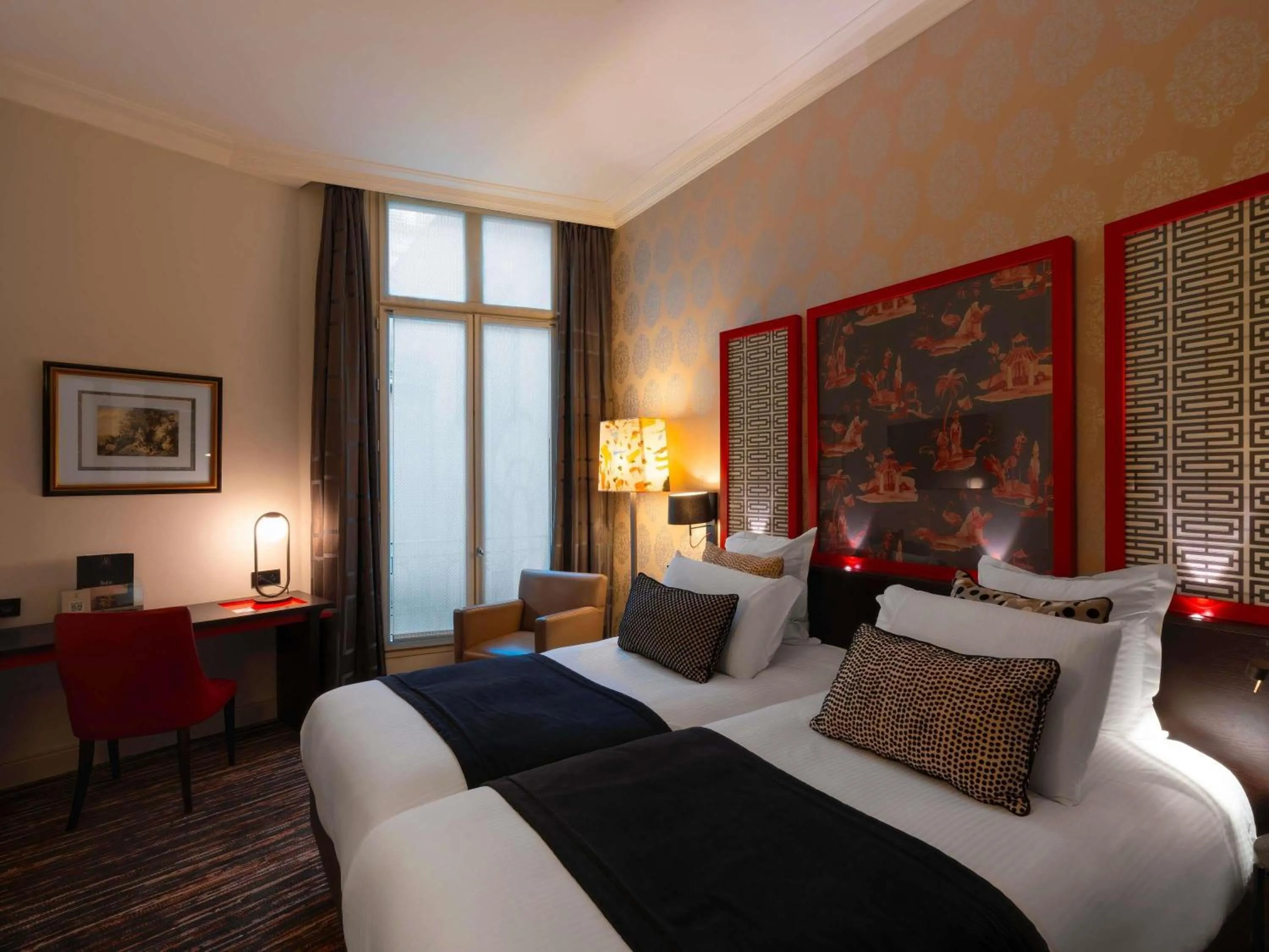 Bedroom in Le Stendhal Place Vendôme Hotel Paris - MGallery Collection