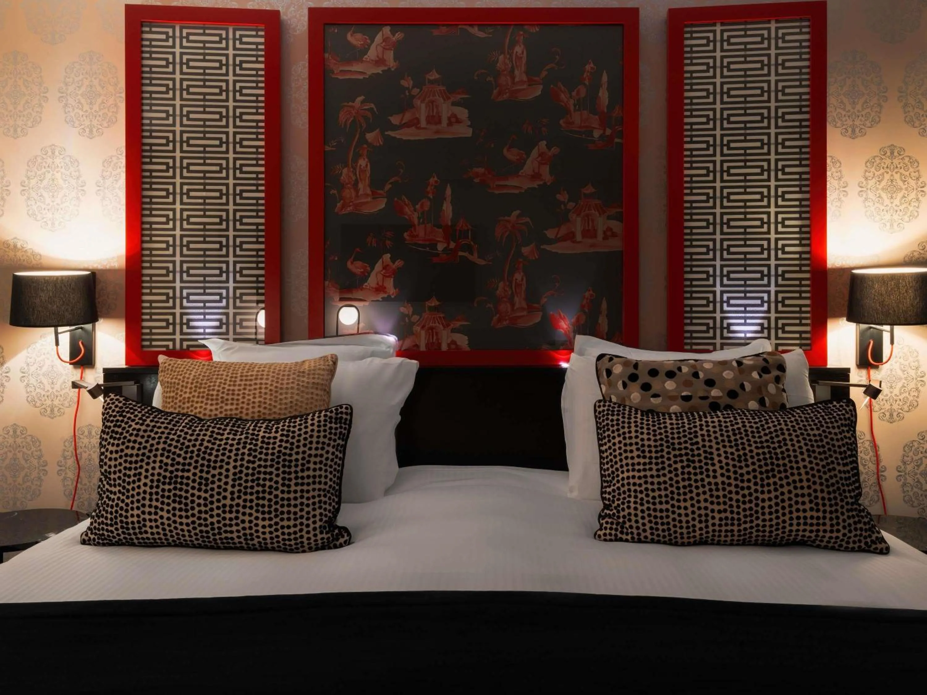 Bedroom in Le Stendhal Place Vendôme Hotel Paris - MGallery Collection