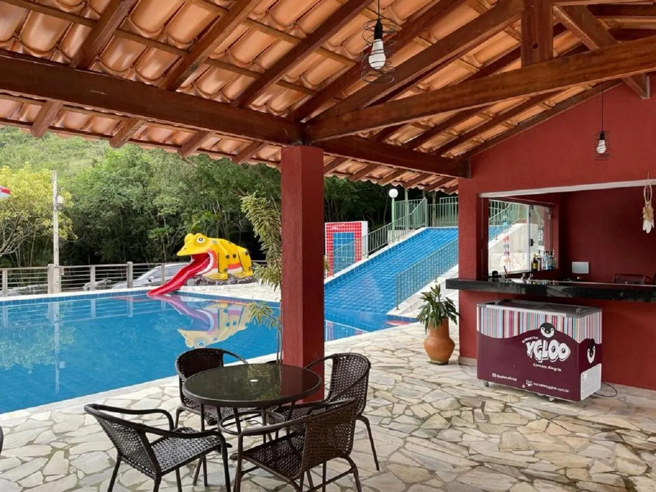 Swimming pool in Pousada do Rio Turvo