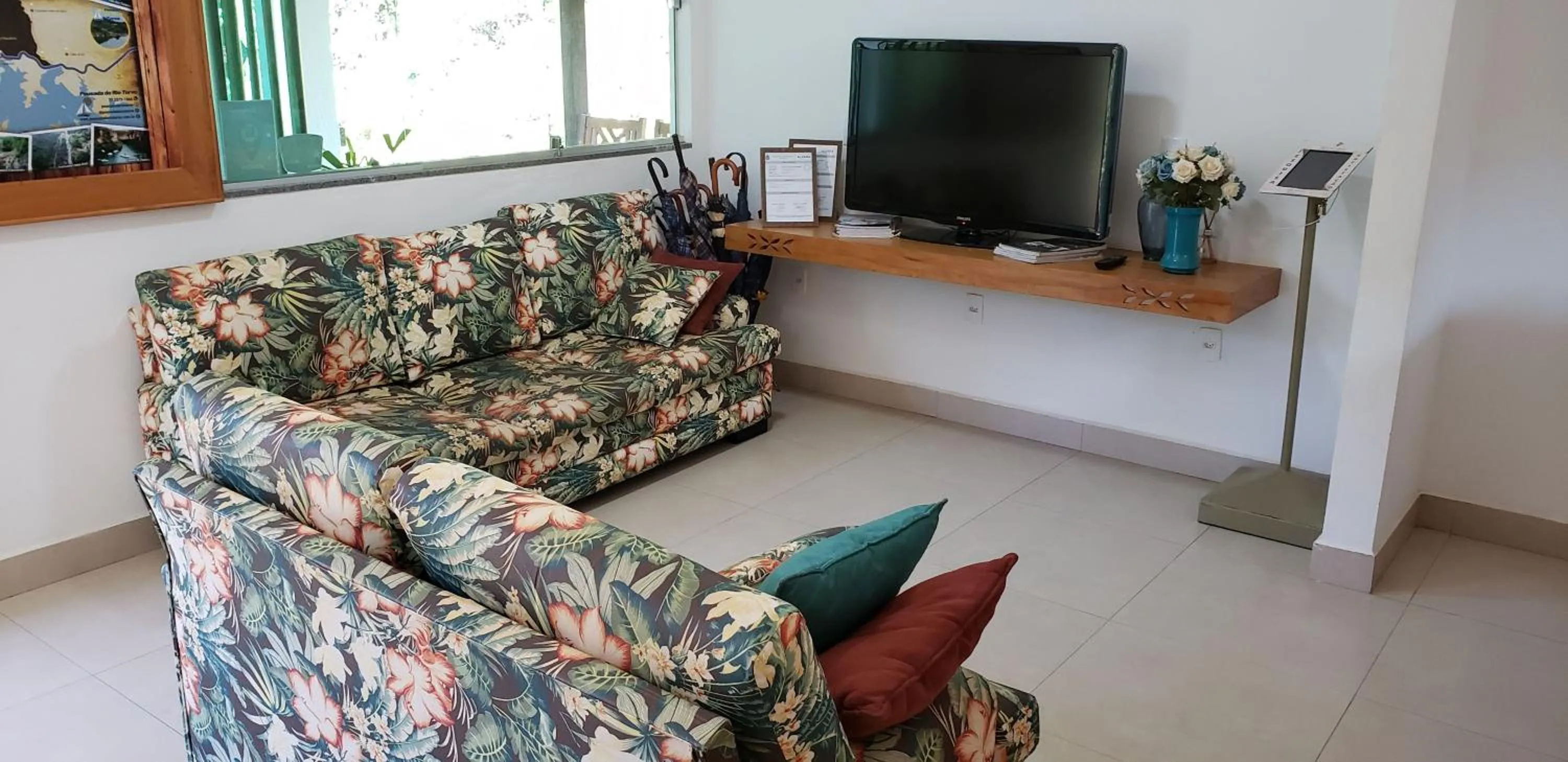 Lobby or reception in Pousada do Rio Turvo