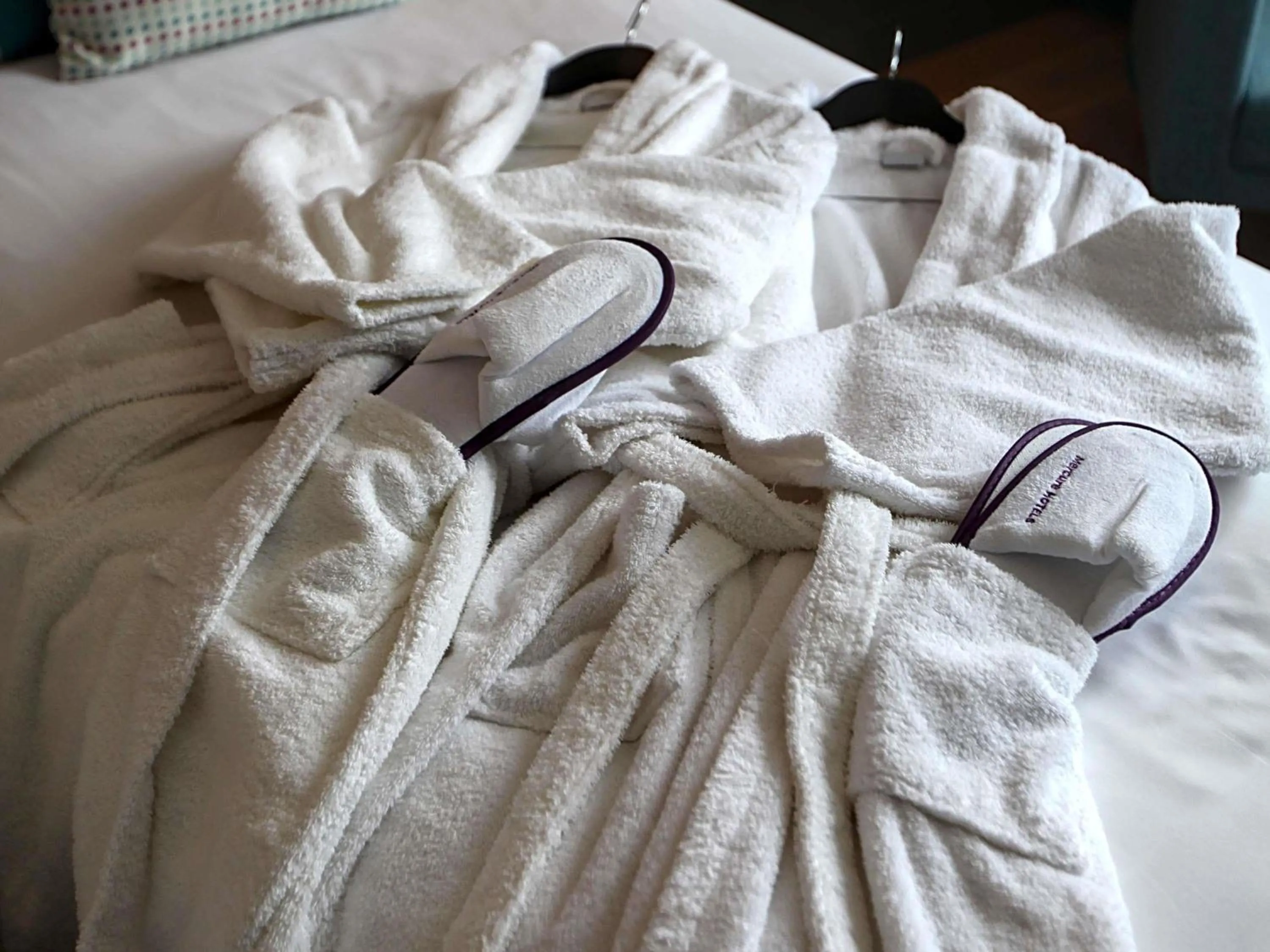 Bedroom, Bed in Mercure Mont Saint Michel