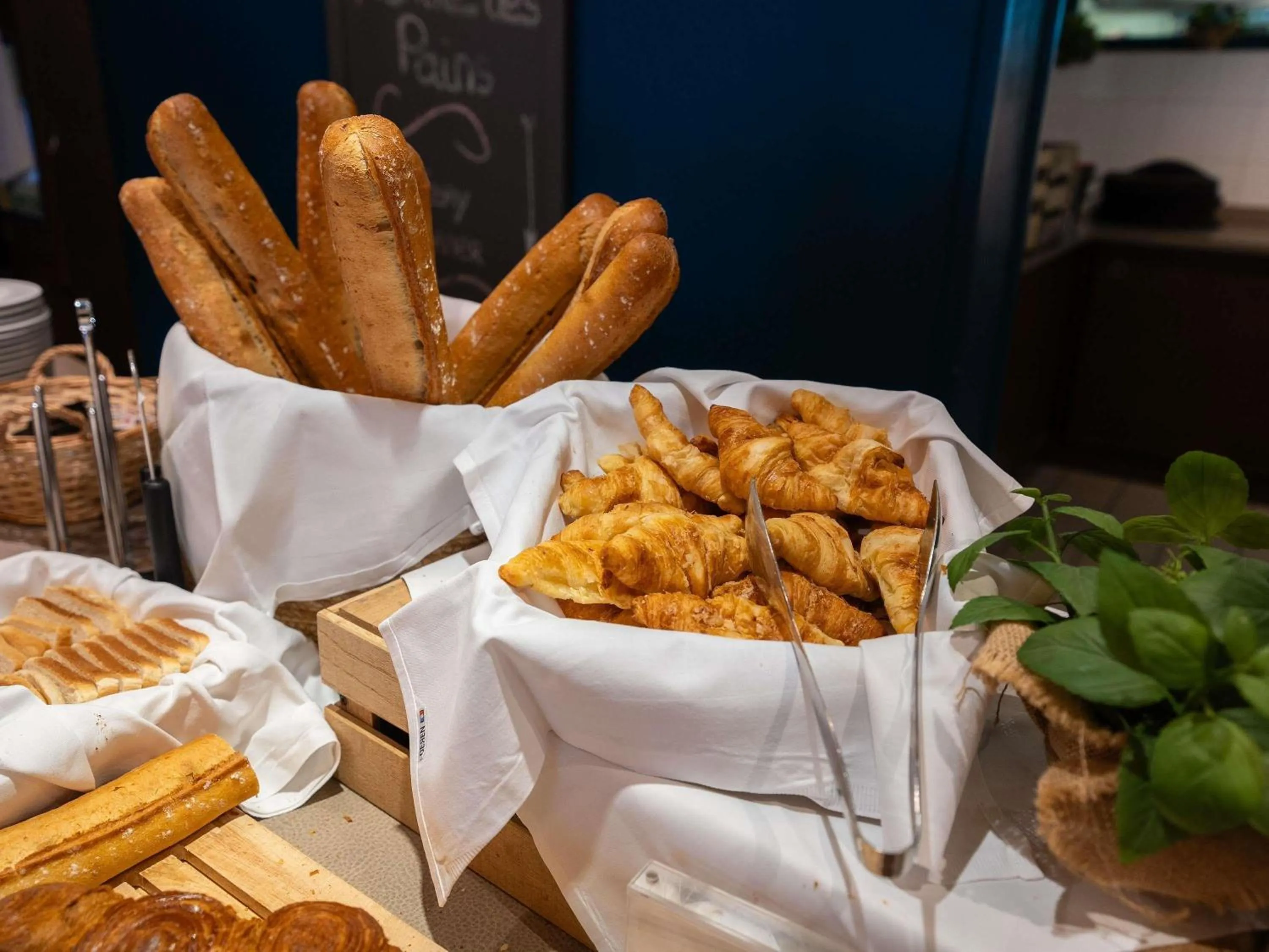 Breakfast in Mercure Mont Saint Michel