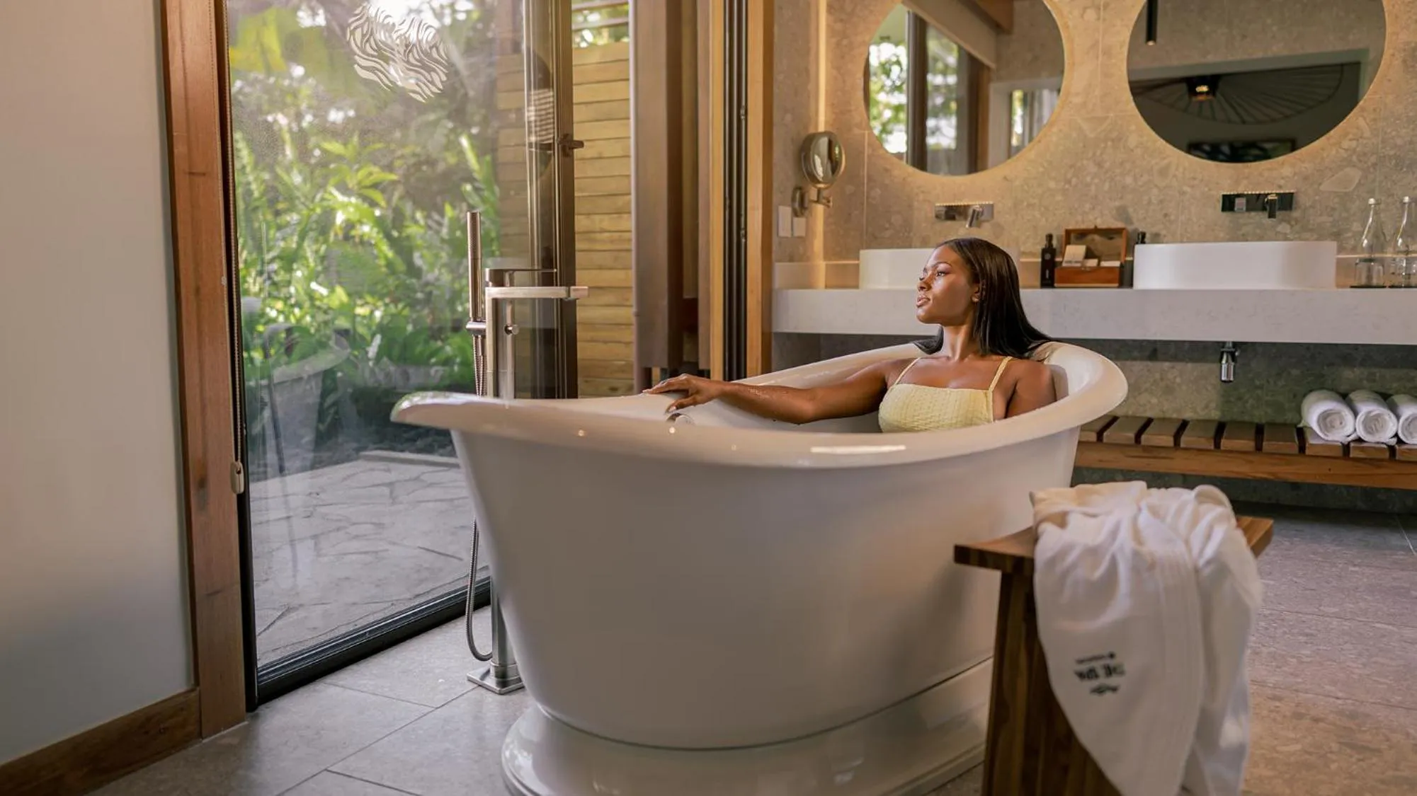 Bath in Tabacón Thermal Resort & Spa