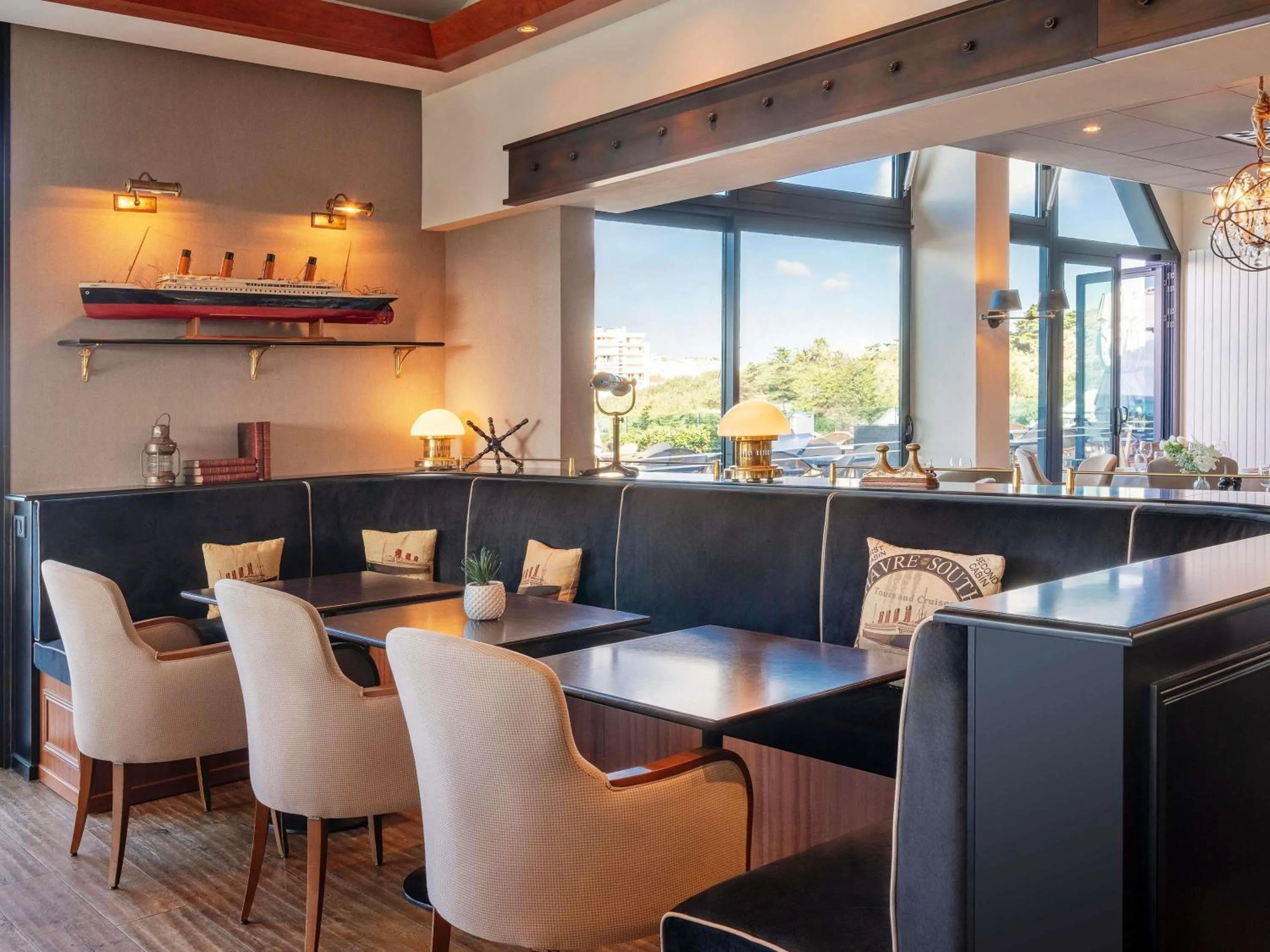 Restaurant/places to eat in Côte Ouest Thalasso & Spa Les Sables d'Olonne - MGallery Collection