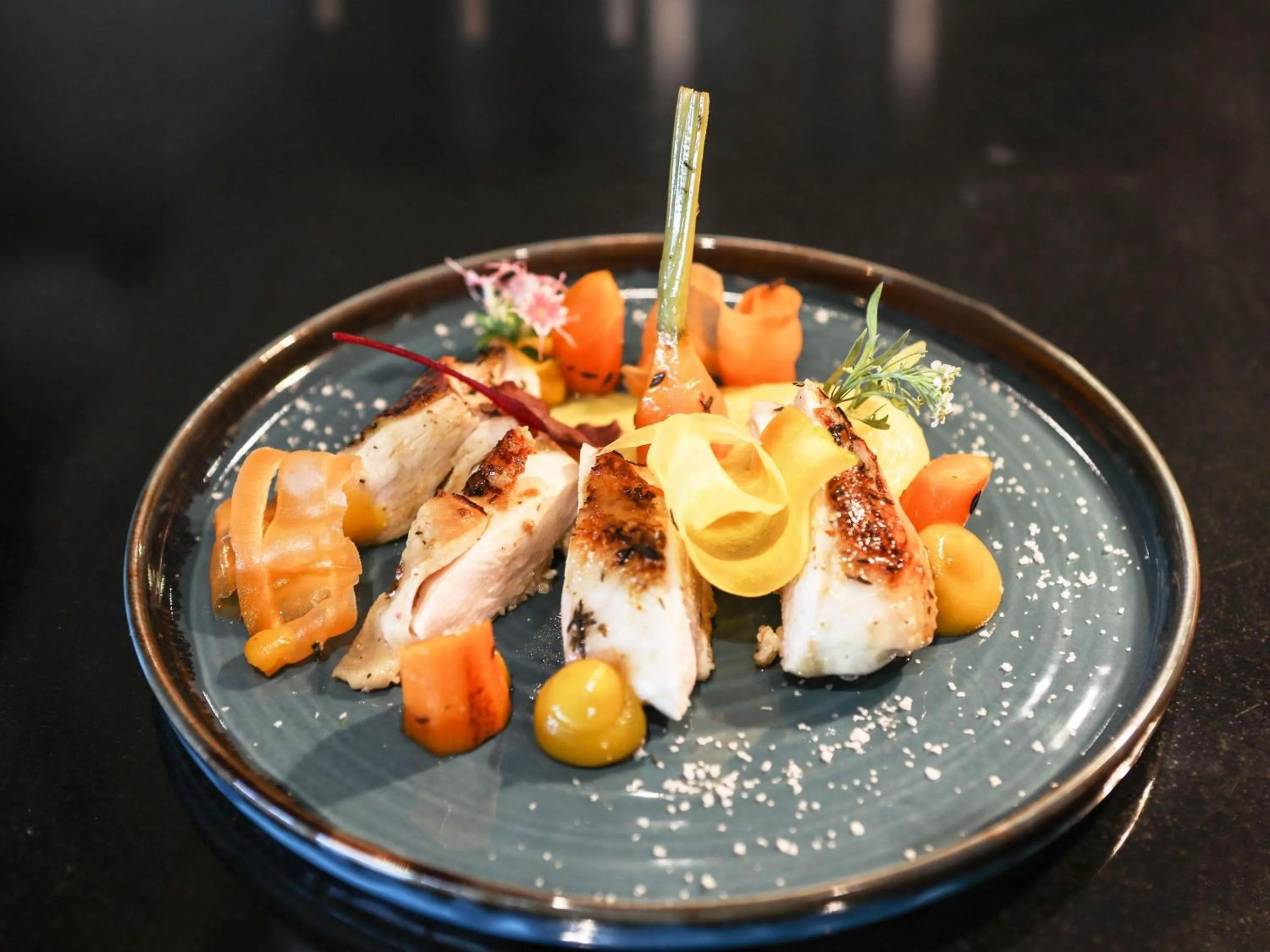 Restaurant/places to eat in Côte Ouest Thalasso & Spa Les Sables d'Olonne - MGallery Collection