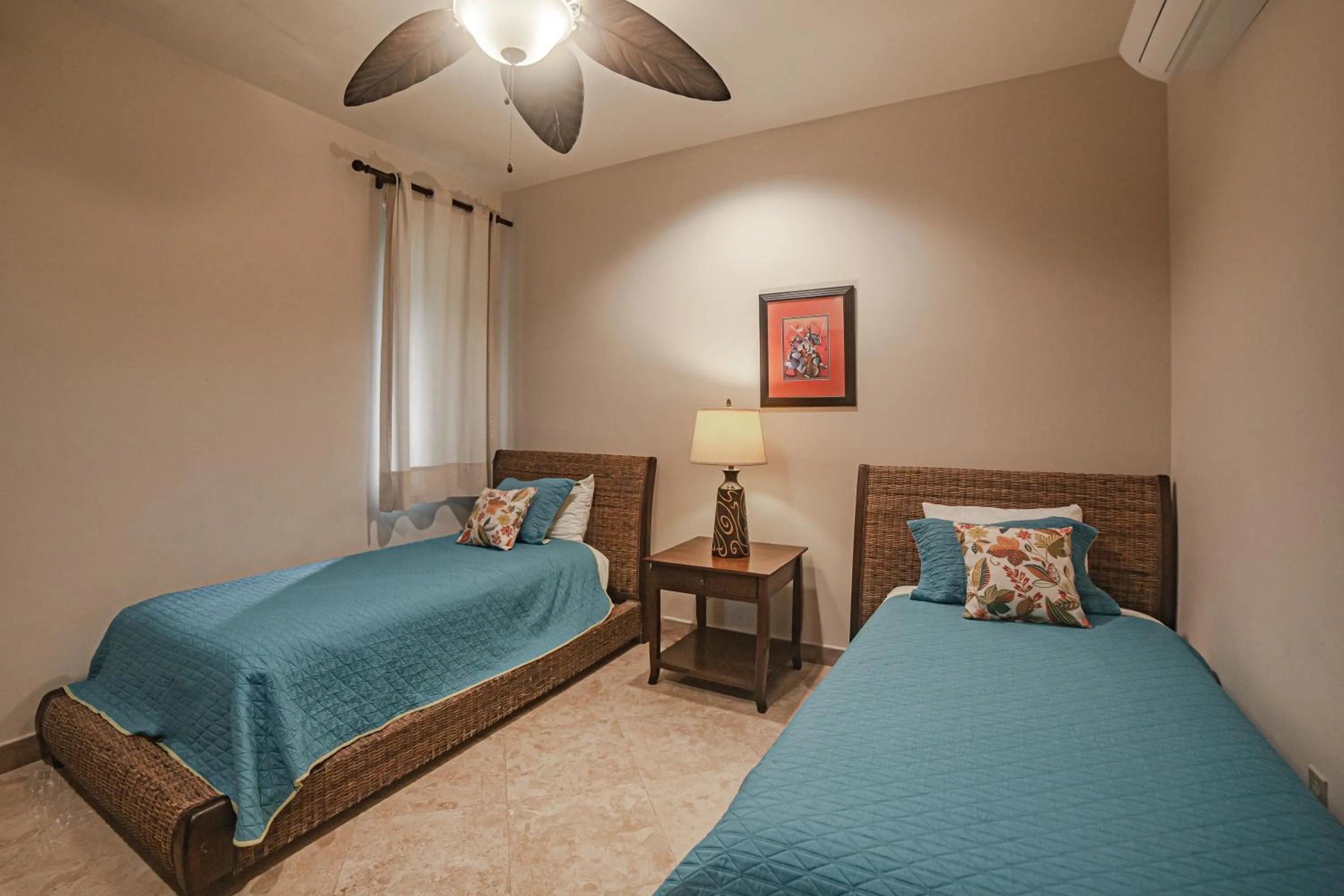 Bed in Red Frog Beach Island Resort