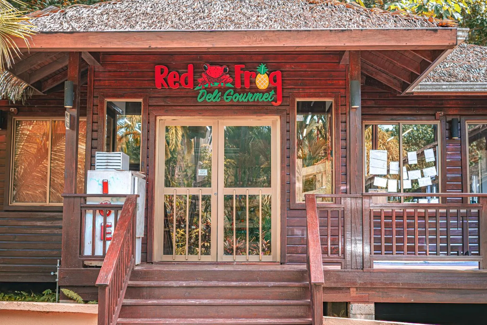 Red Frog Beach Island Resort