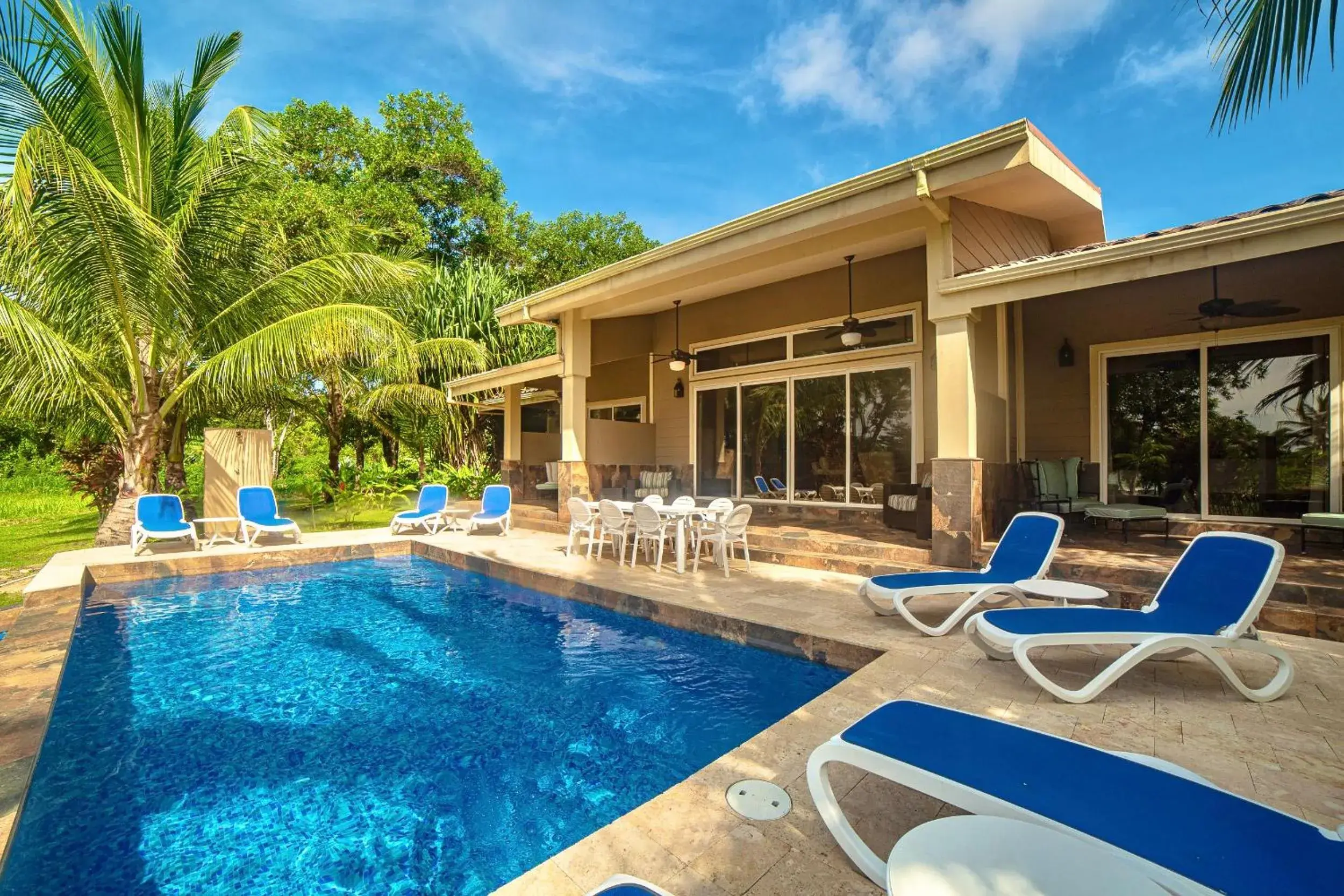 Villa - Beach Front in Red Frog Beach Island Resort Villa - Beach Front in Red Frog Beach Island Resort