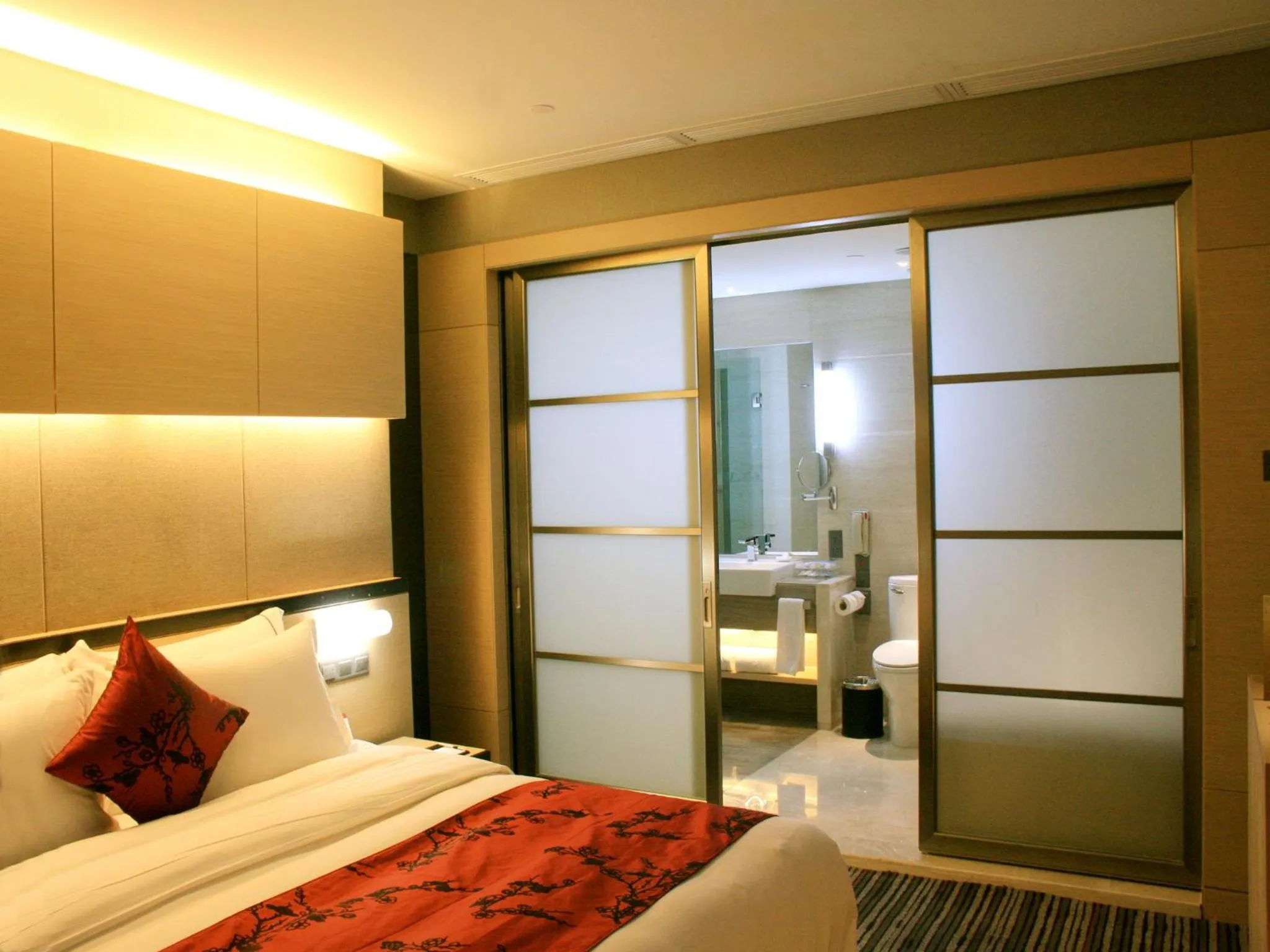 Bedroom in Grand View Hotel Tianjin